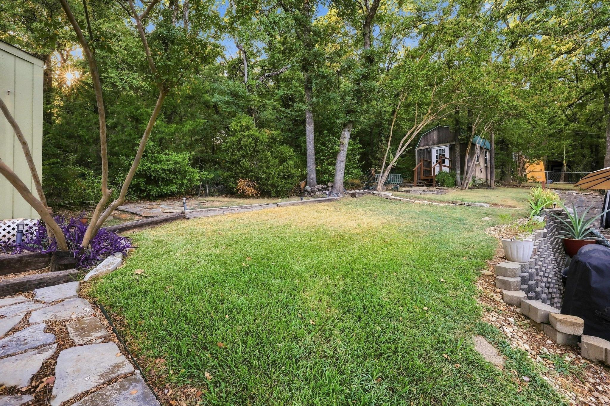main property photo 37