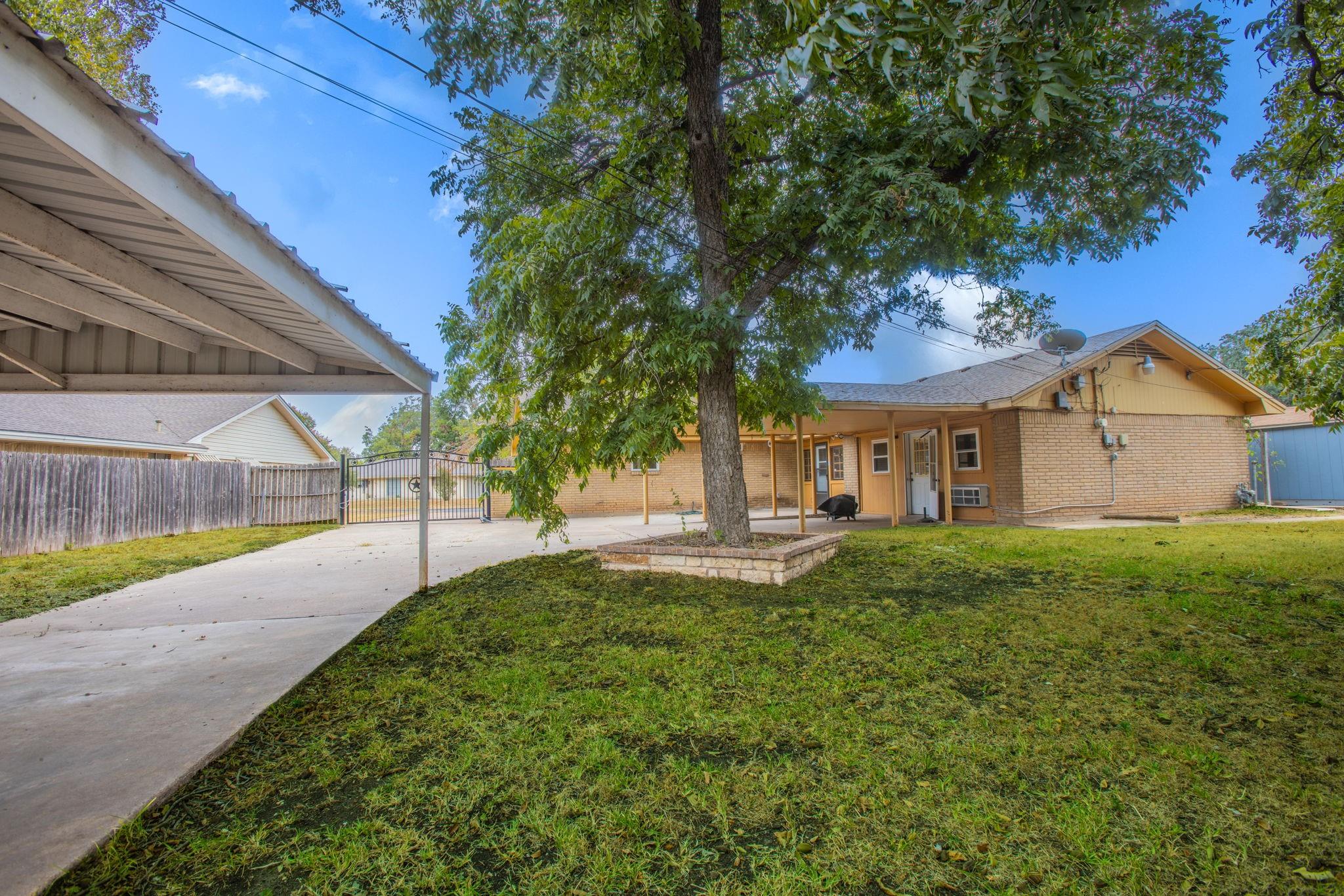 main property photo 27