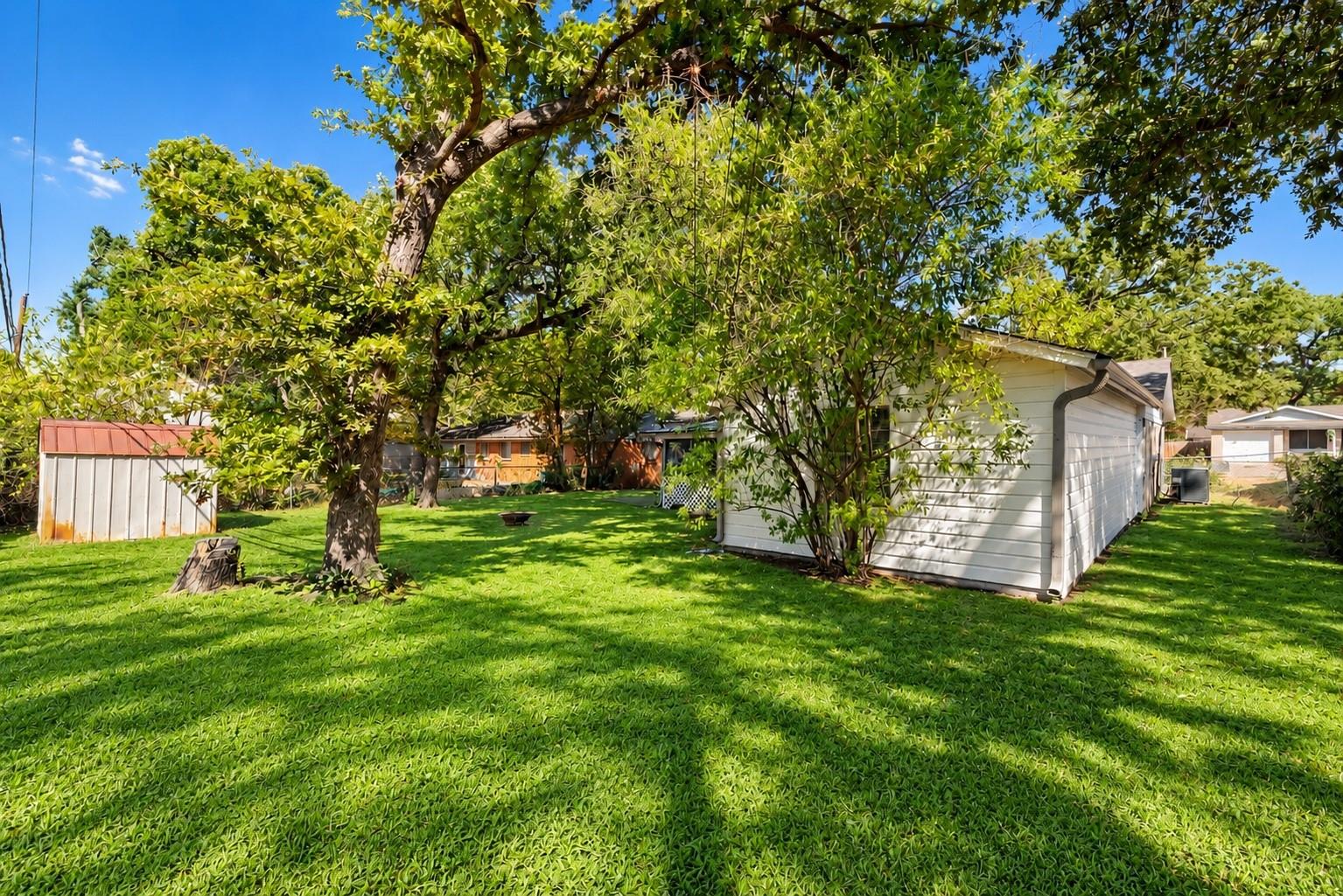 main property photo 39