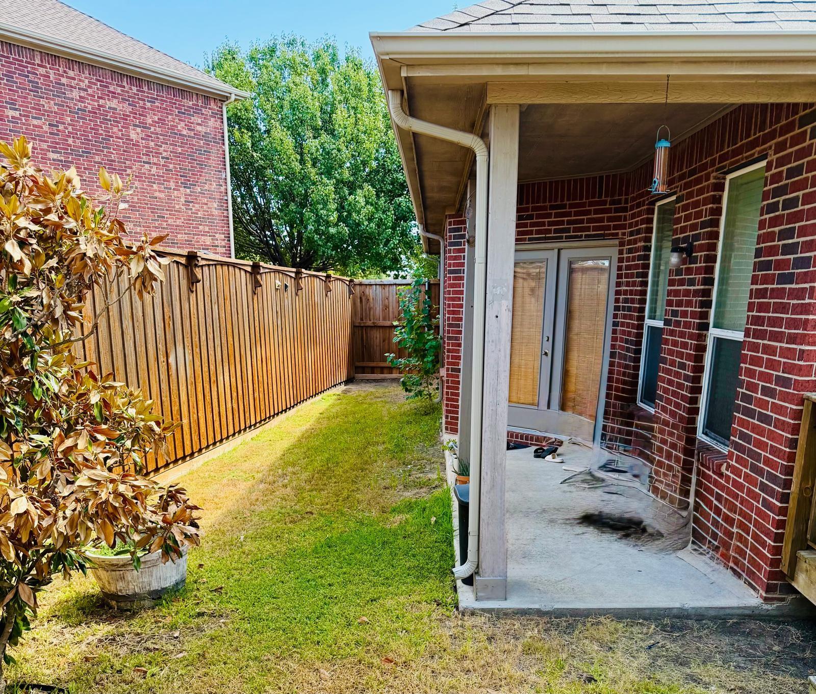 main property photo 16