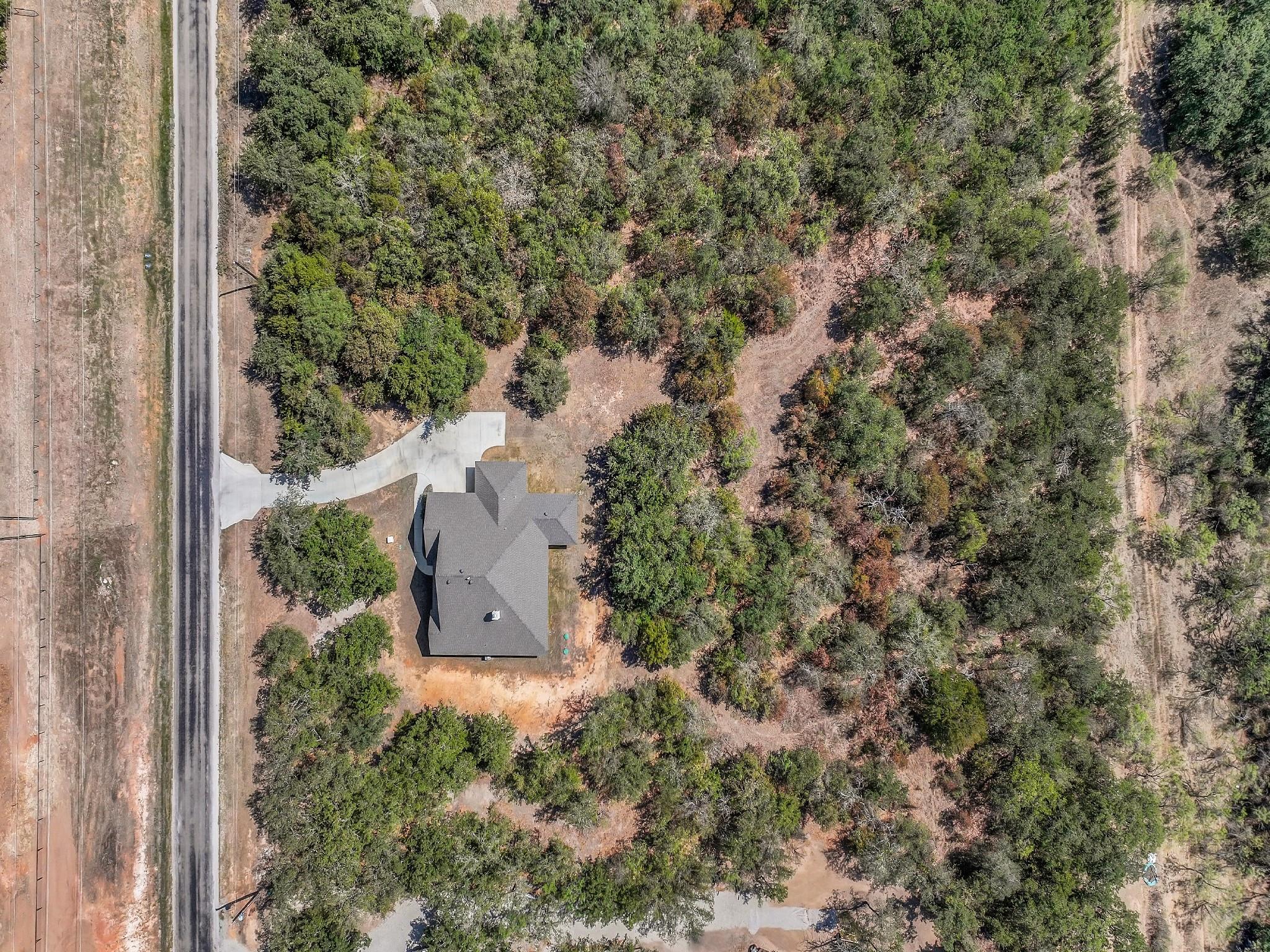 main property photo 36