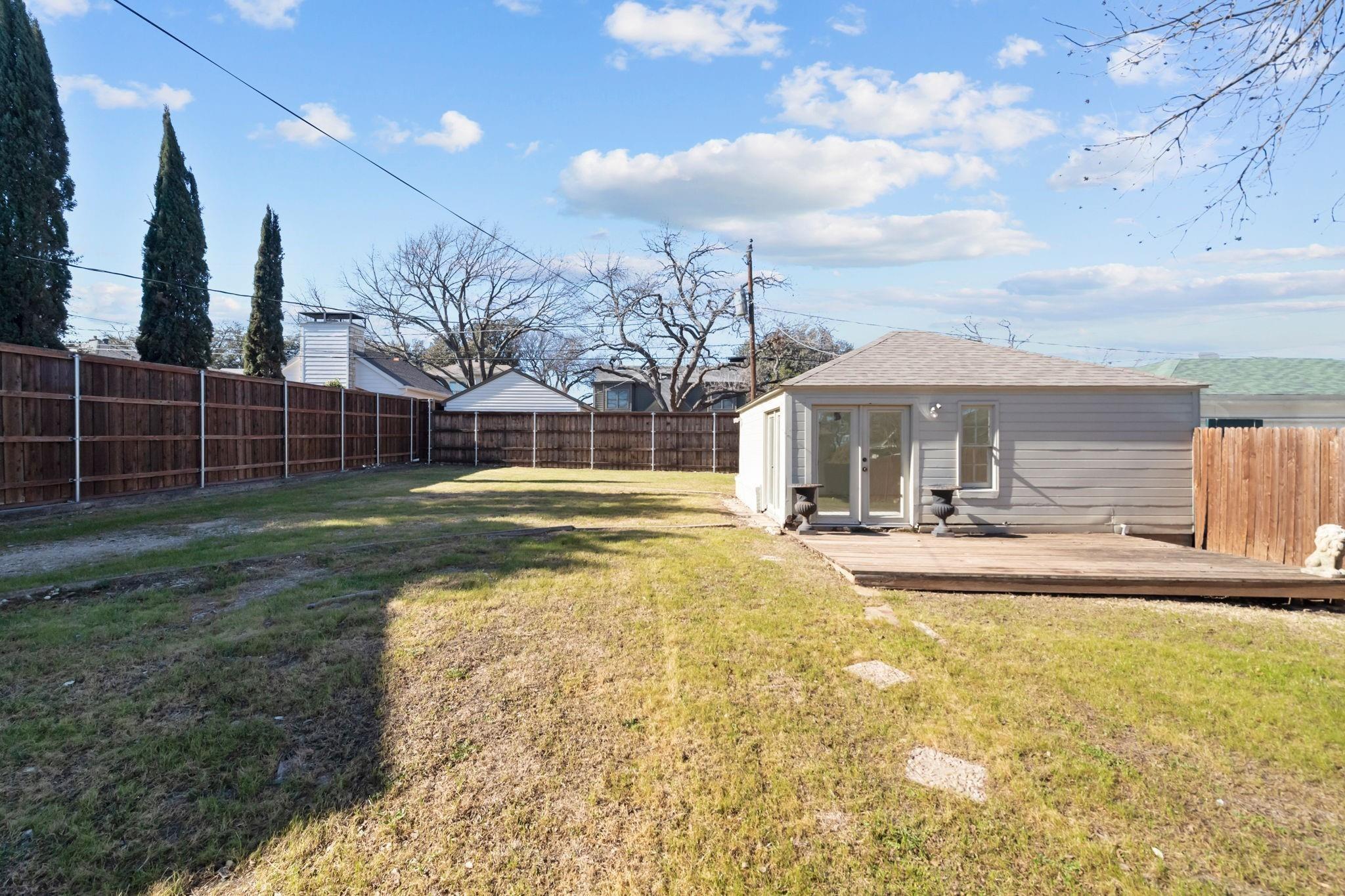 main property photo 32