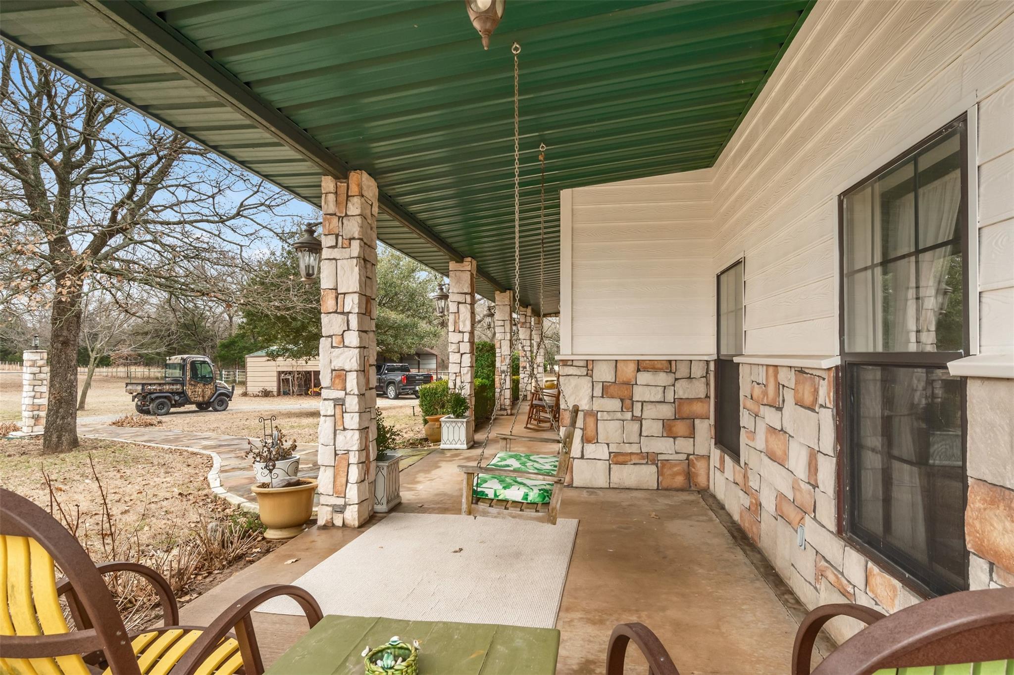 main property photo 9