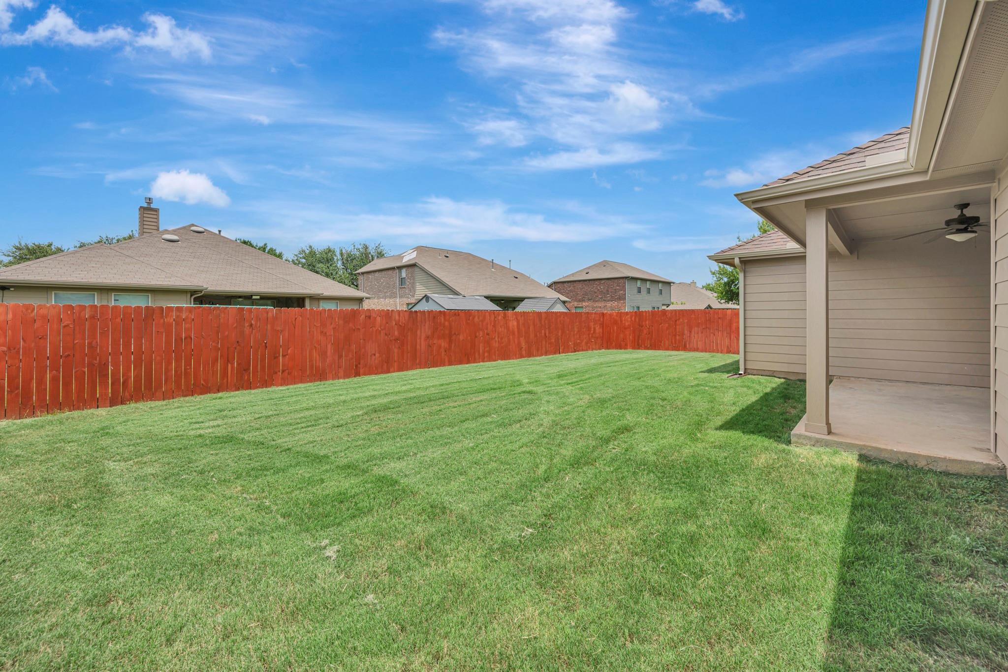 main property photo 33