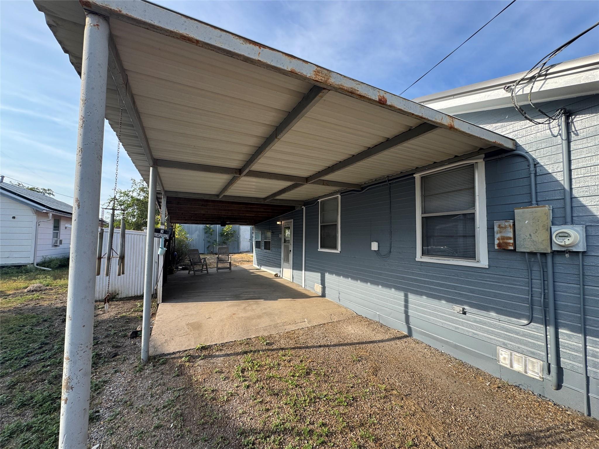 main property photo 14