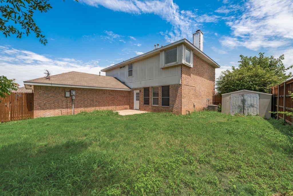 main property photo 17