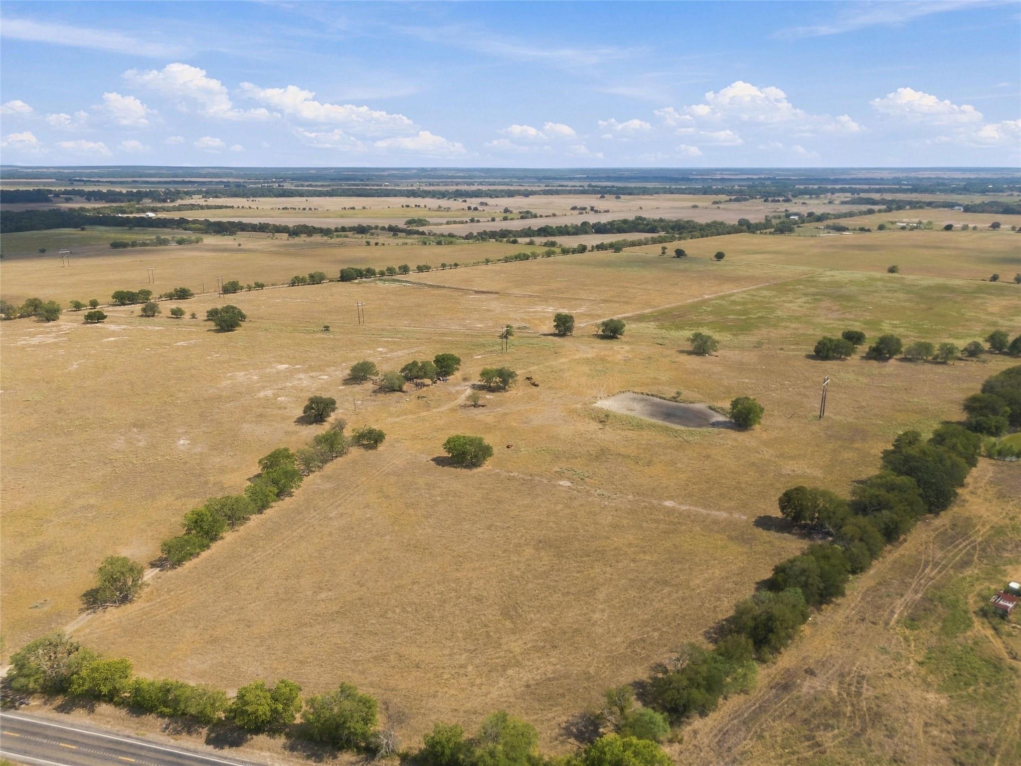 main property photo 11