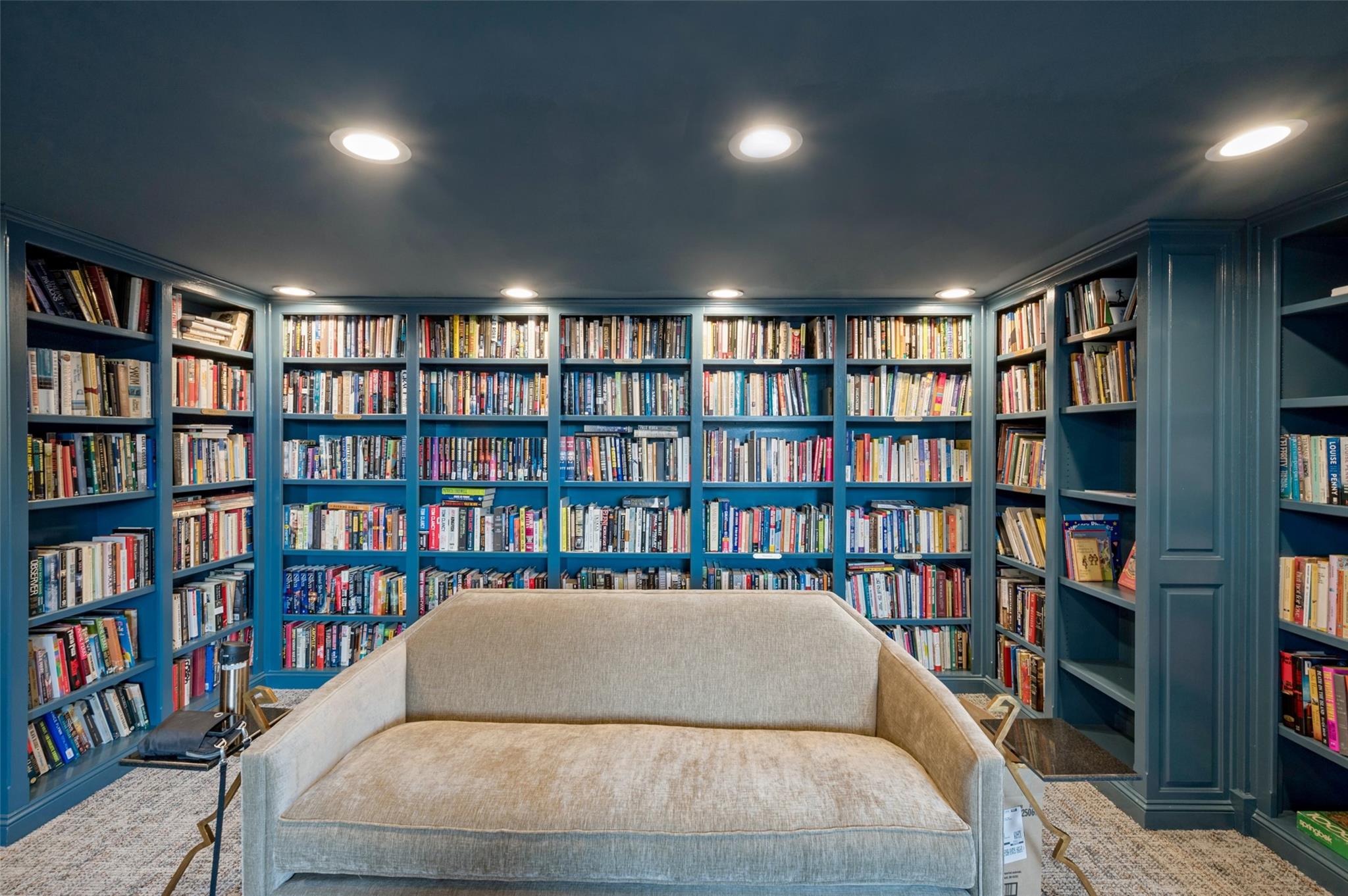 main property photo 14