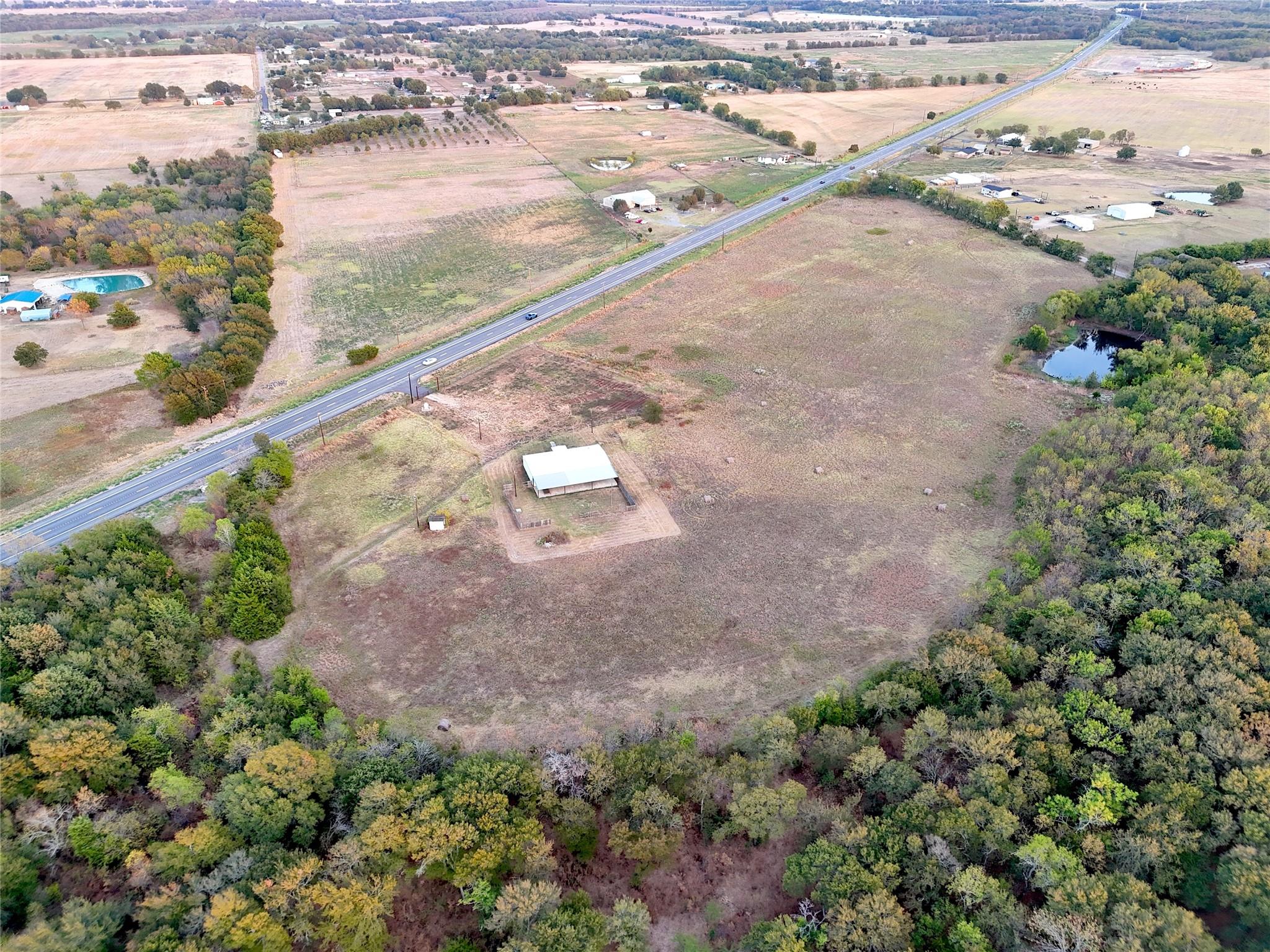 main property photo 10