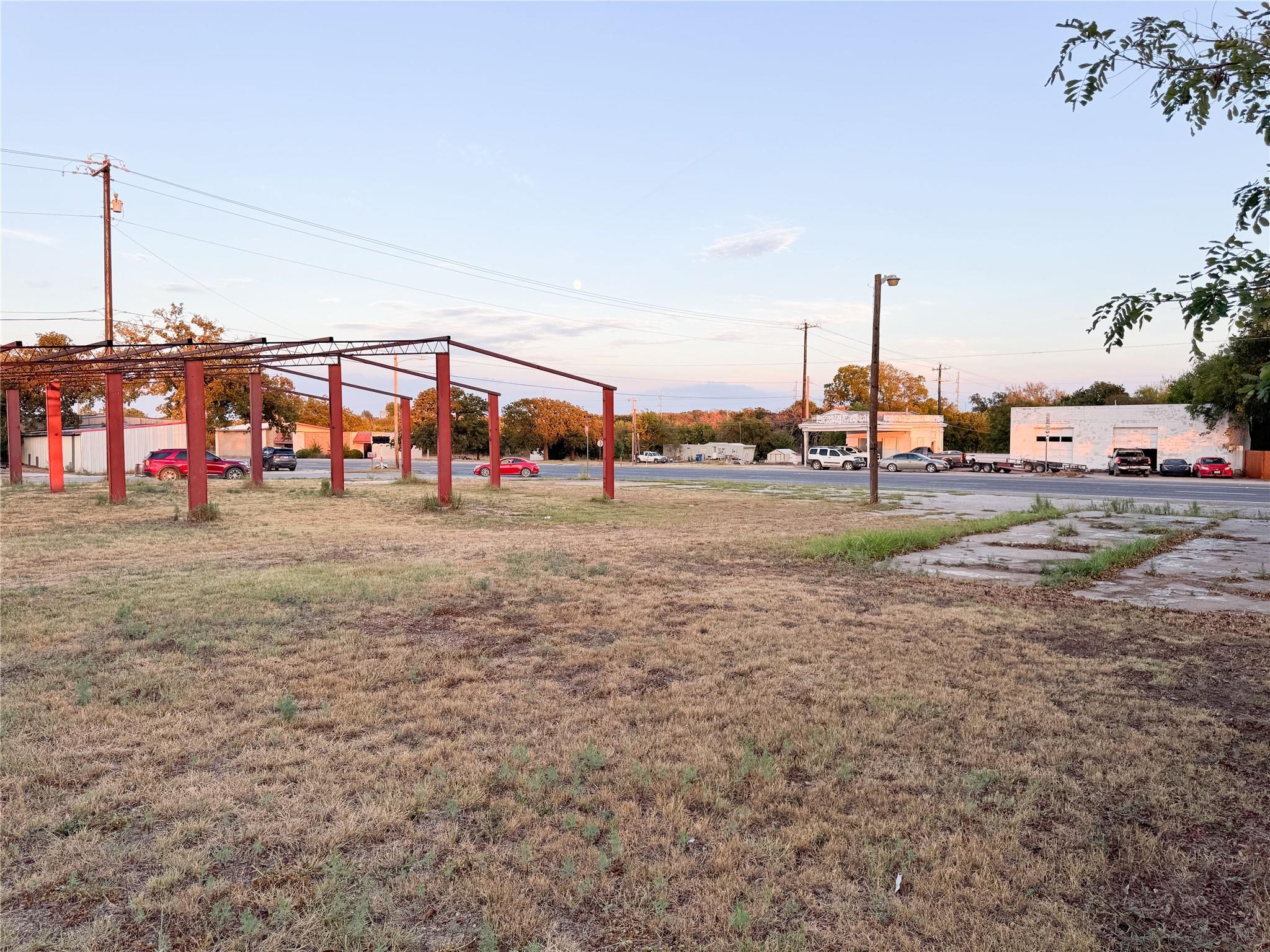 main property photo 7