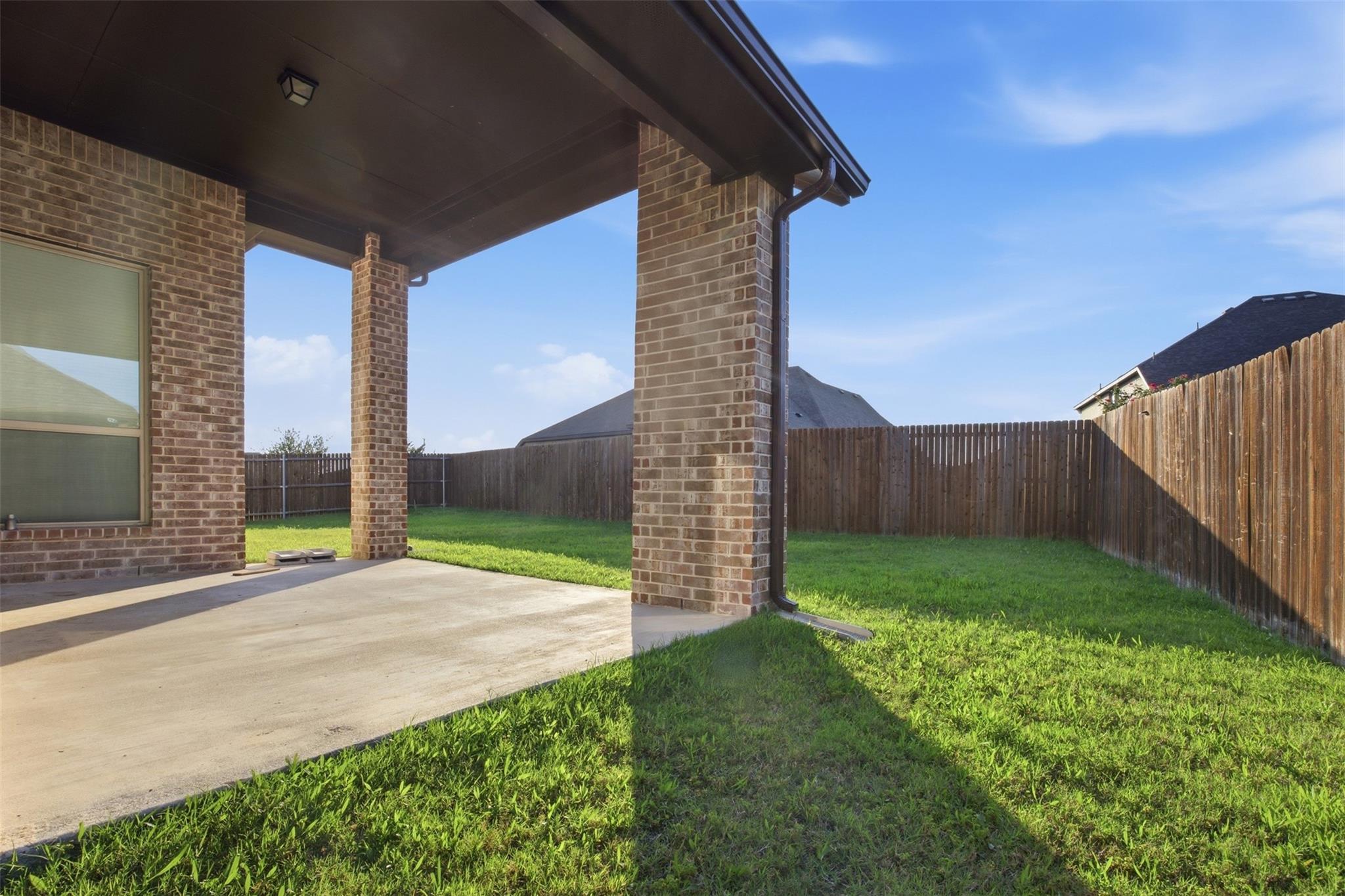 main property photo 36