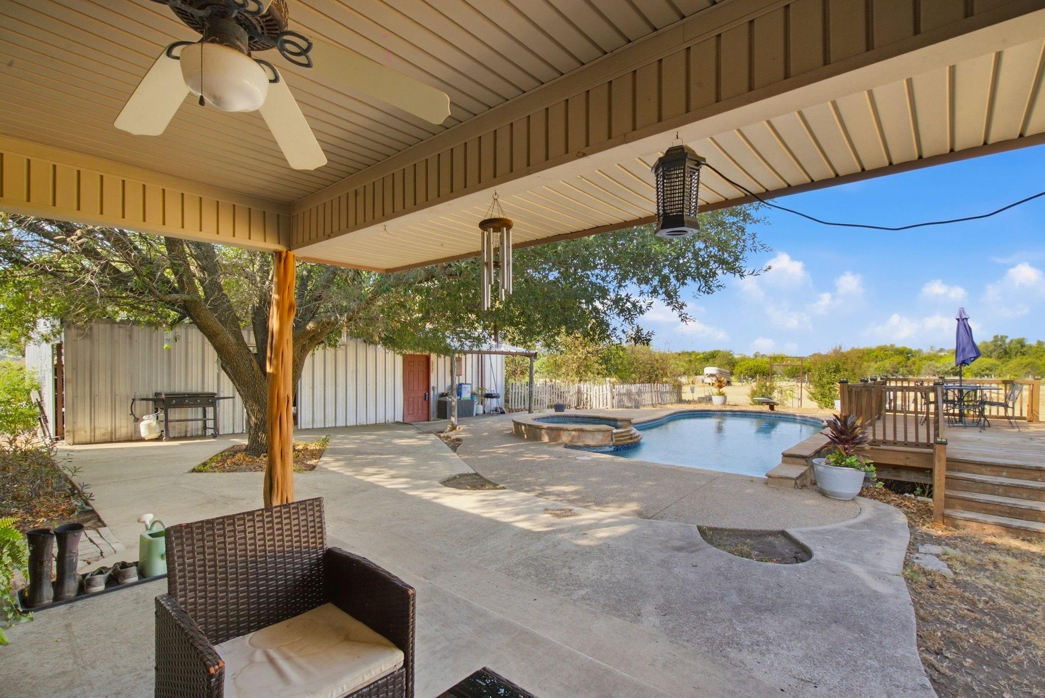 main property photo 34