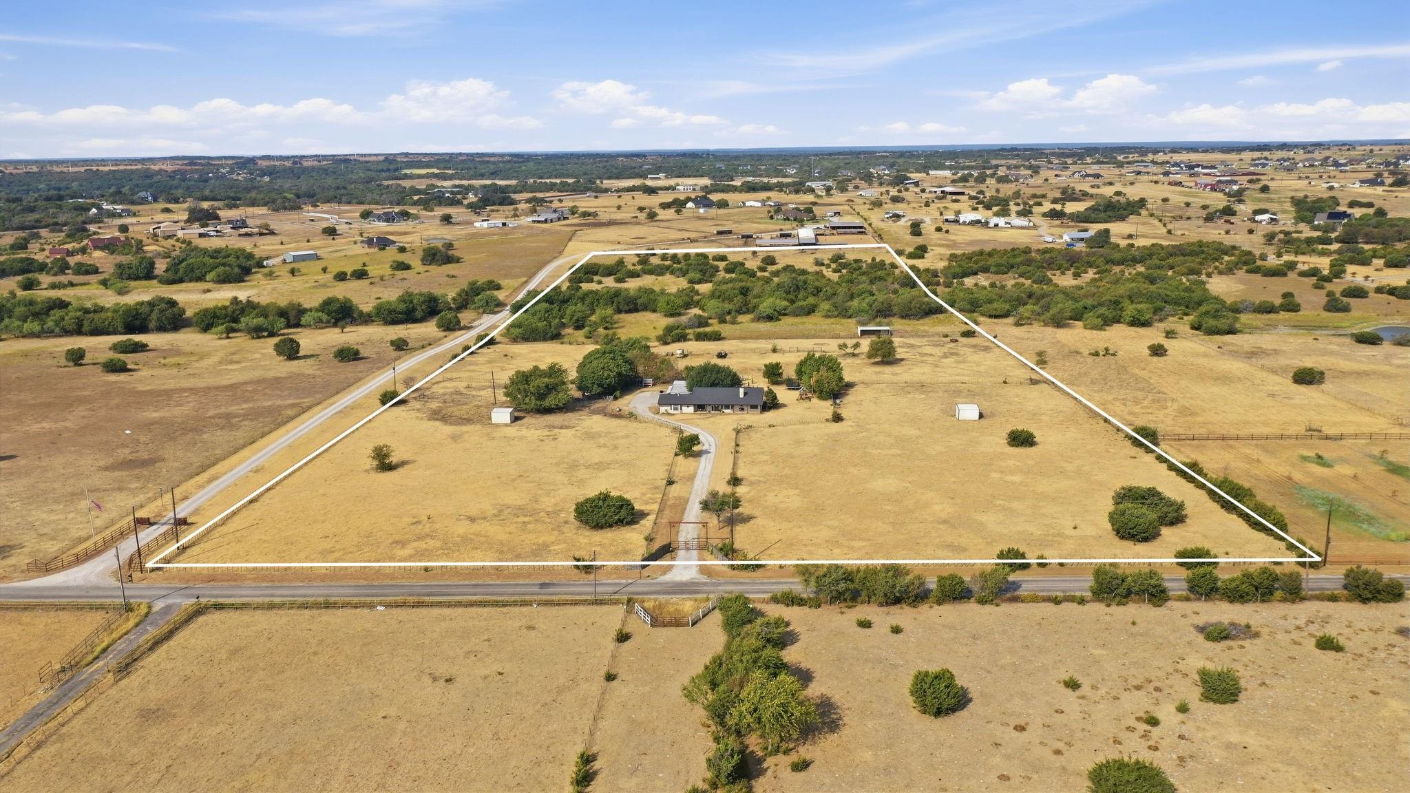 main property photo 39