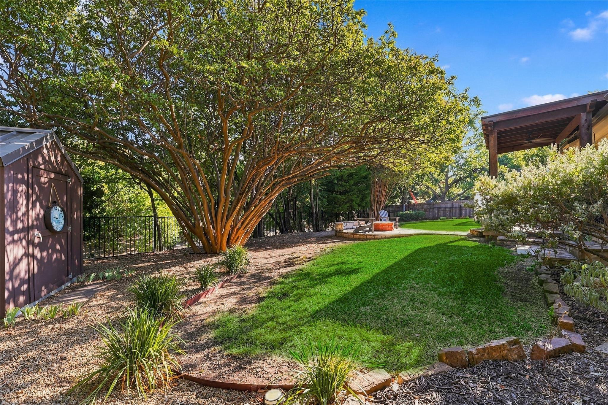 main property photo 33