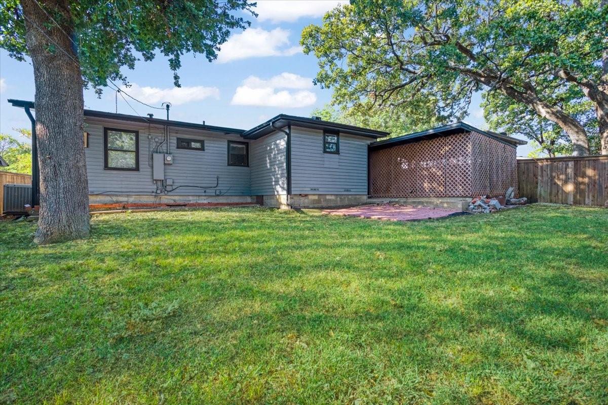 main property photo 27