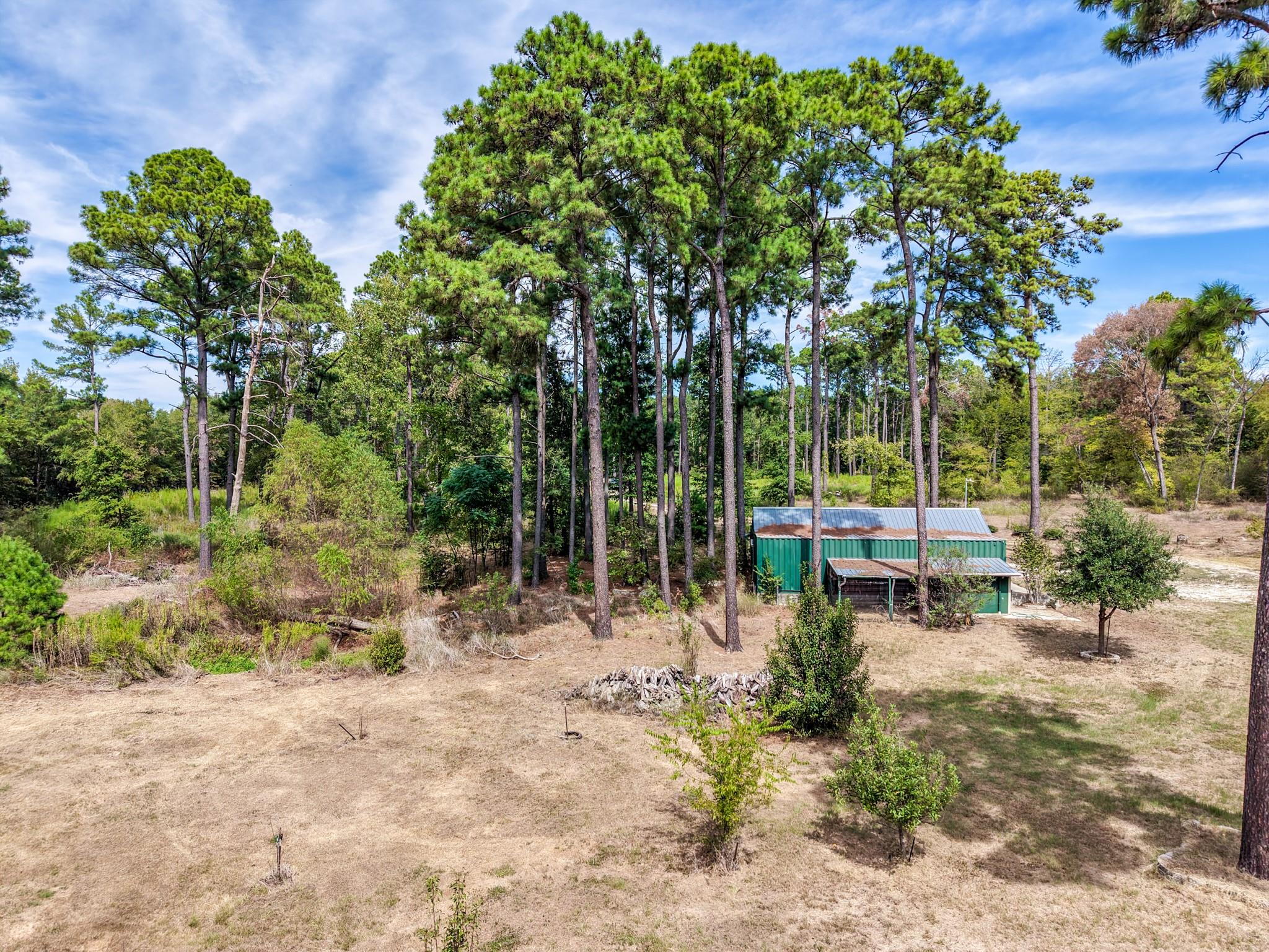 main property photo 16