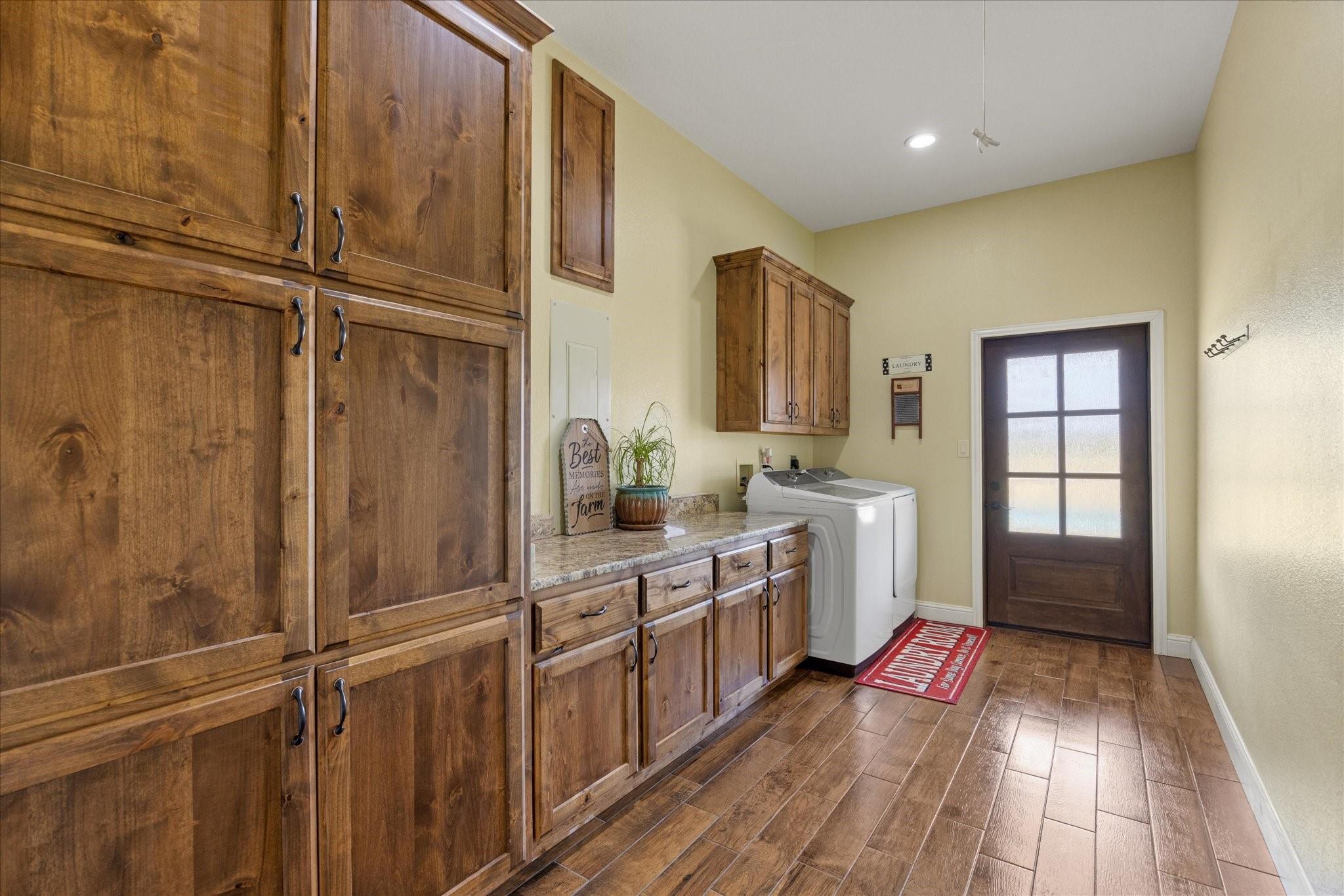main property photo 21
