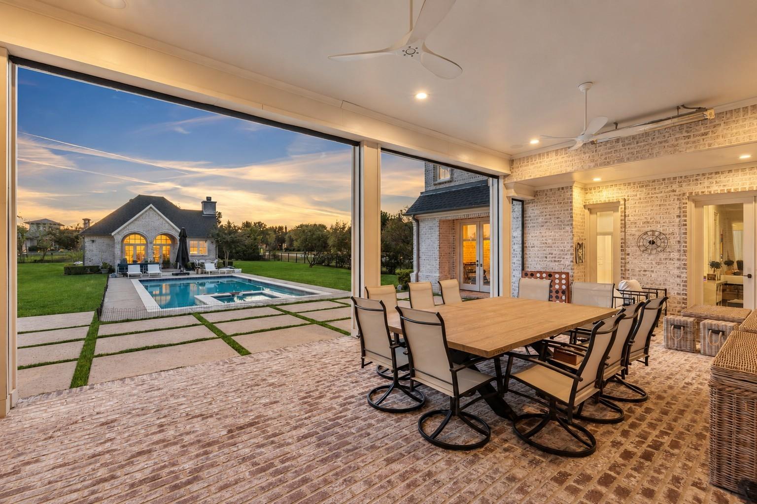 main property photo 29