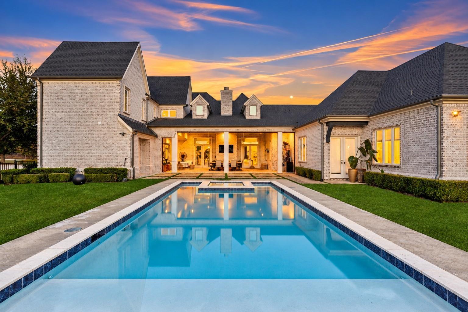 main property photo 31