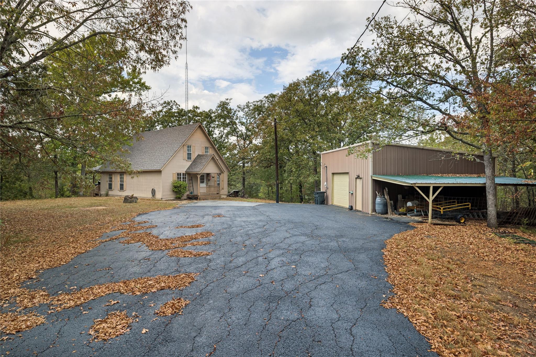 main property photo 4