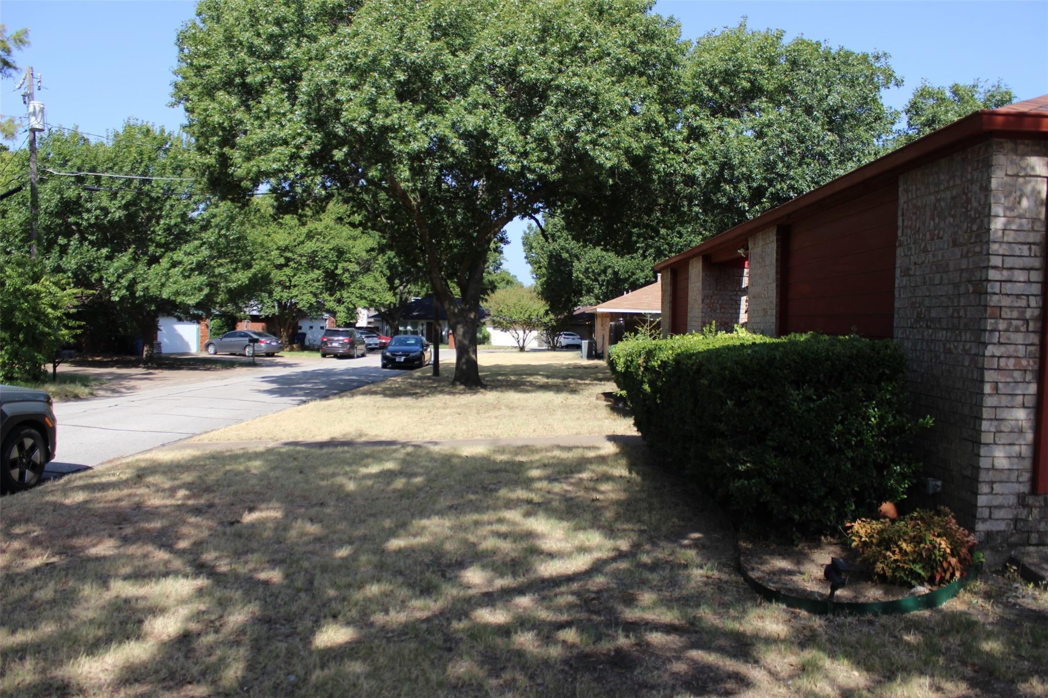 main property photo 37