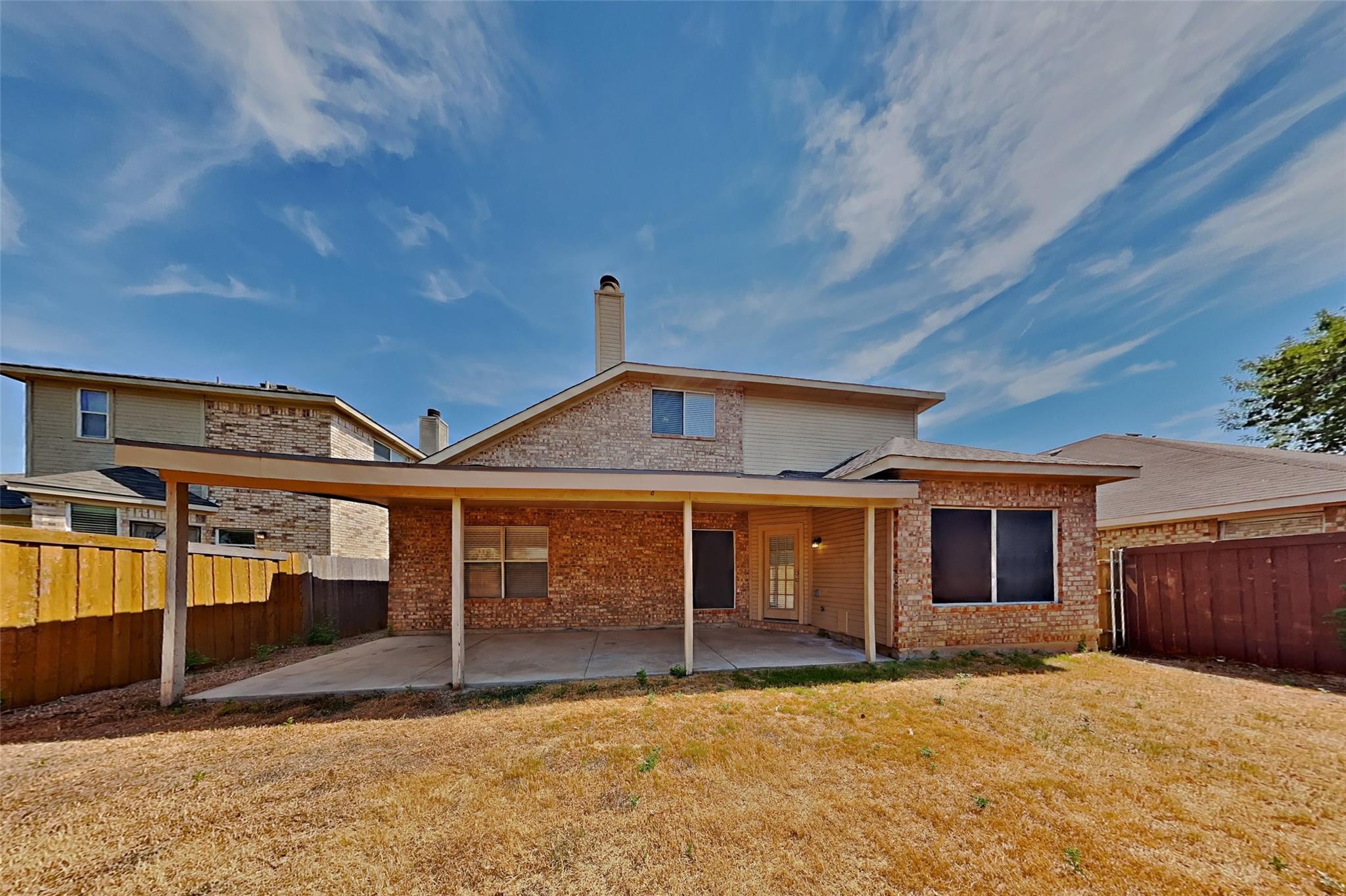 main property photo 17