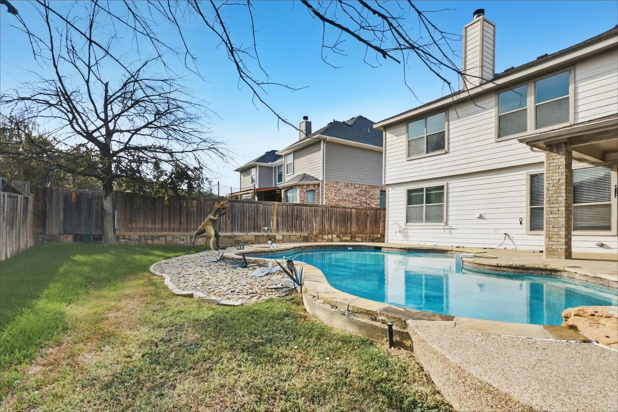 main property photo 26