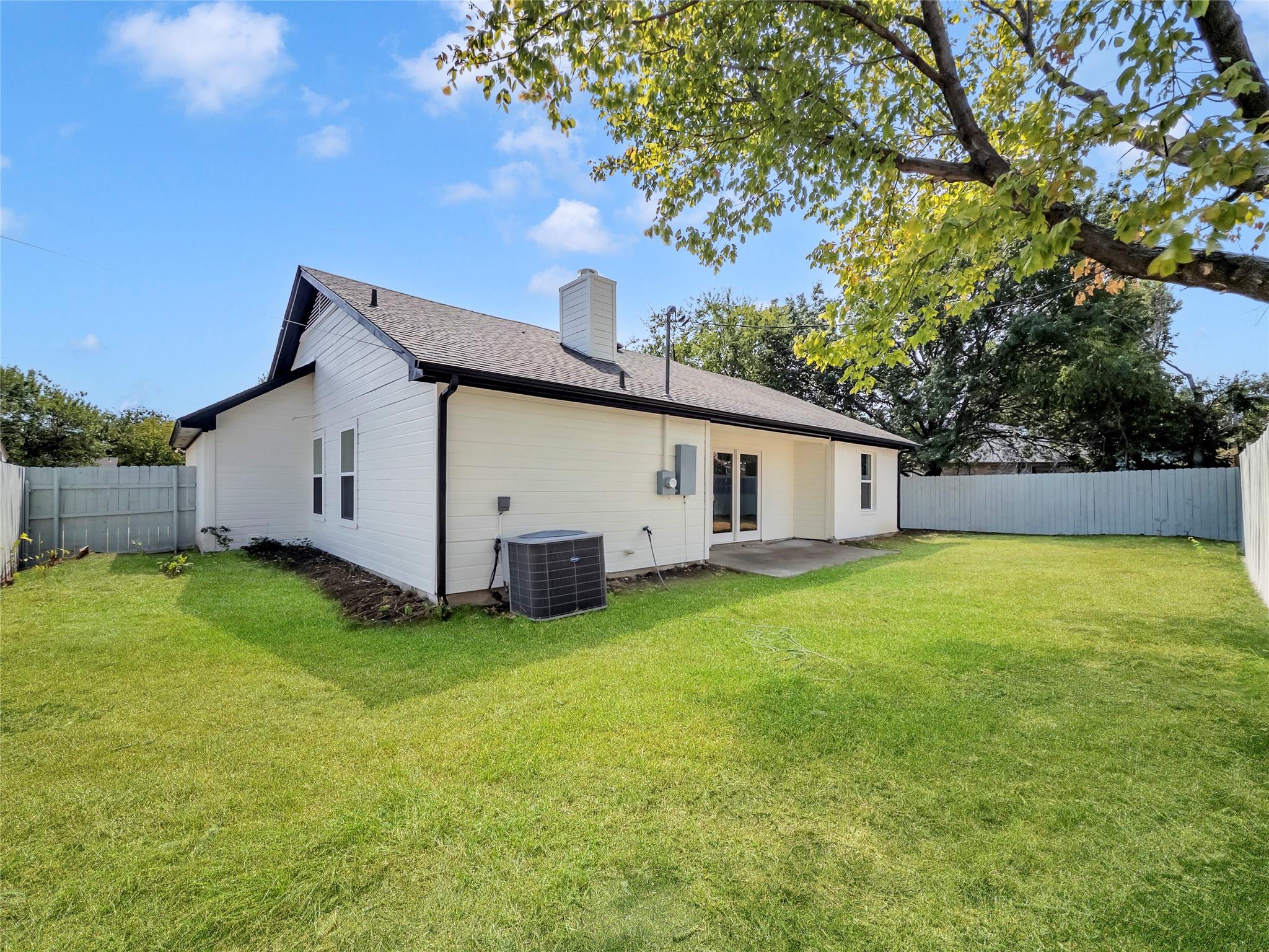 main property photo 22