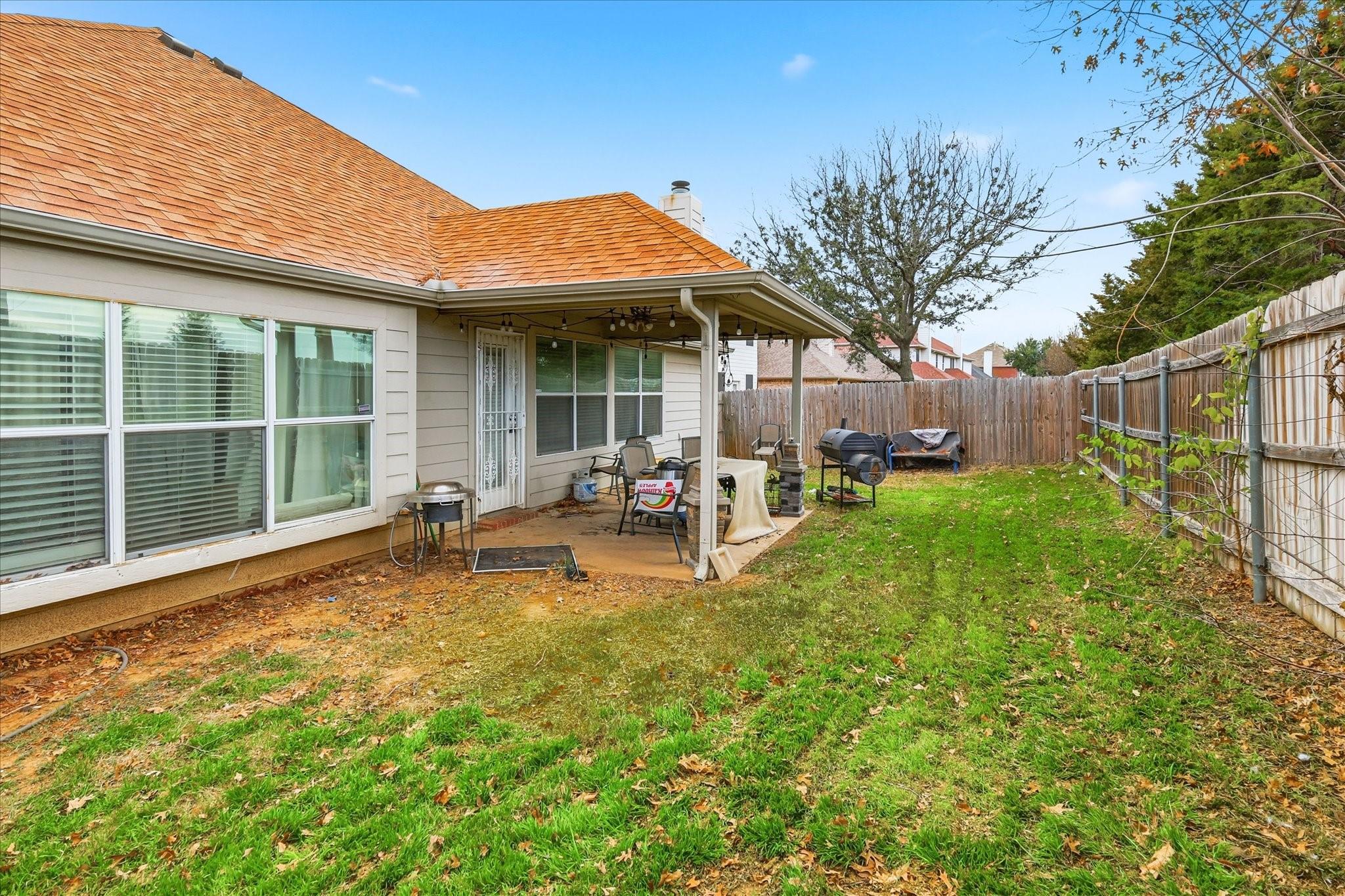 main property photo 32