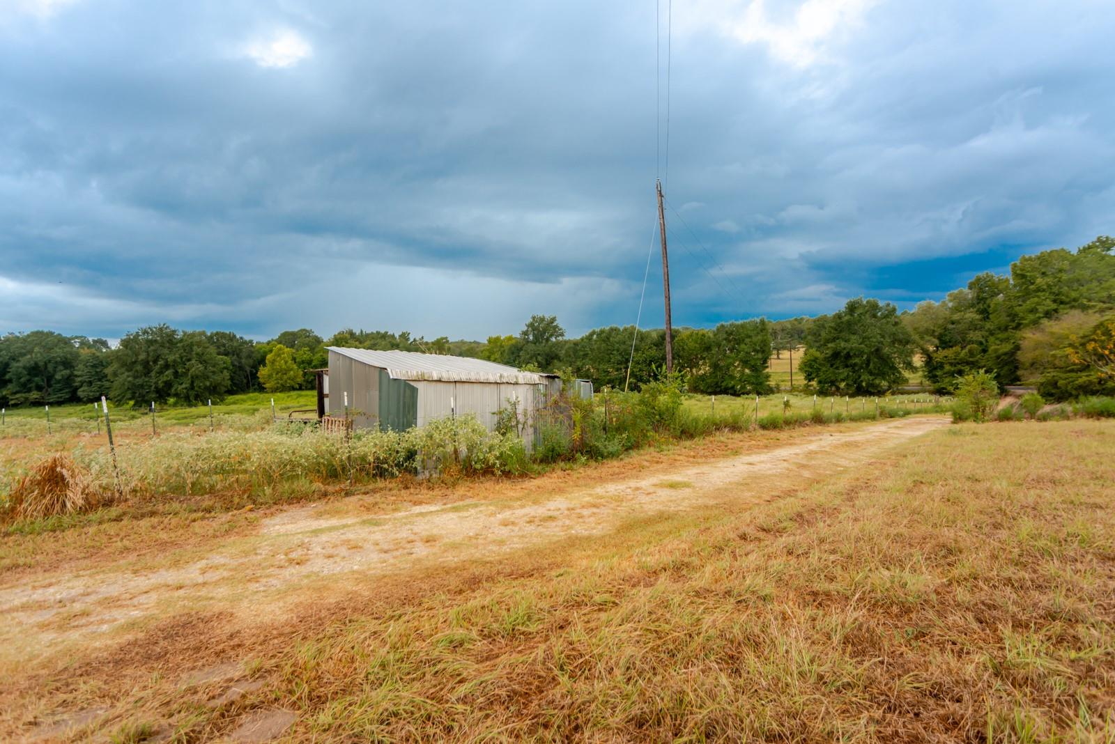 main property photo 6