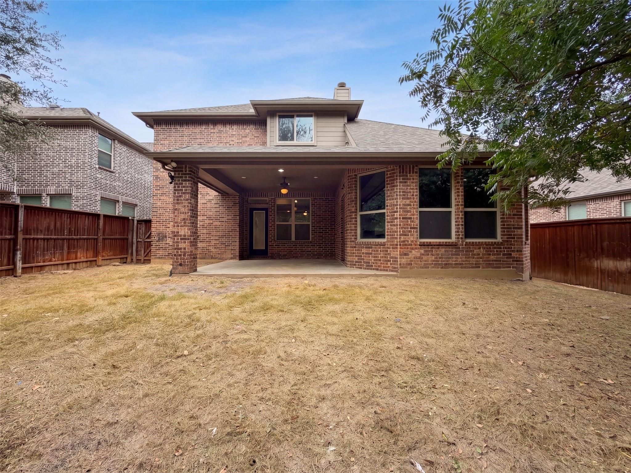 main property photo 23