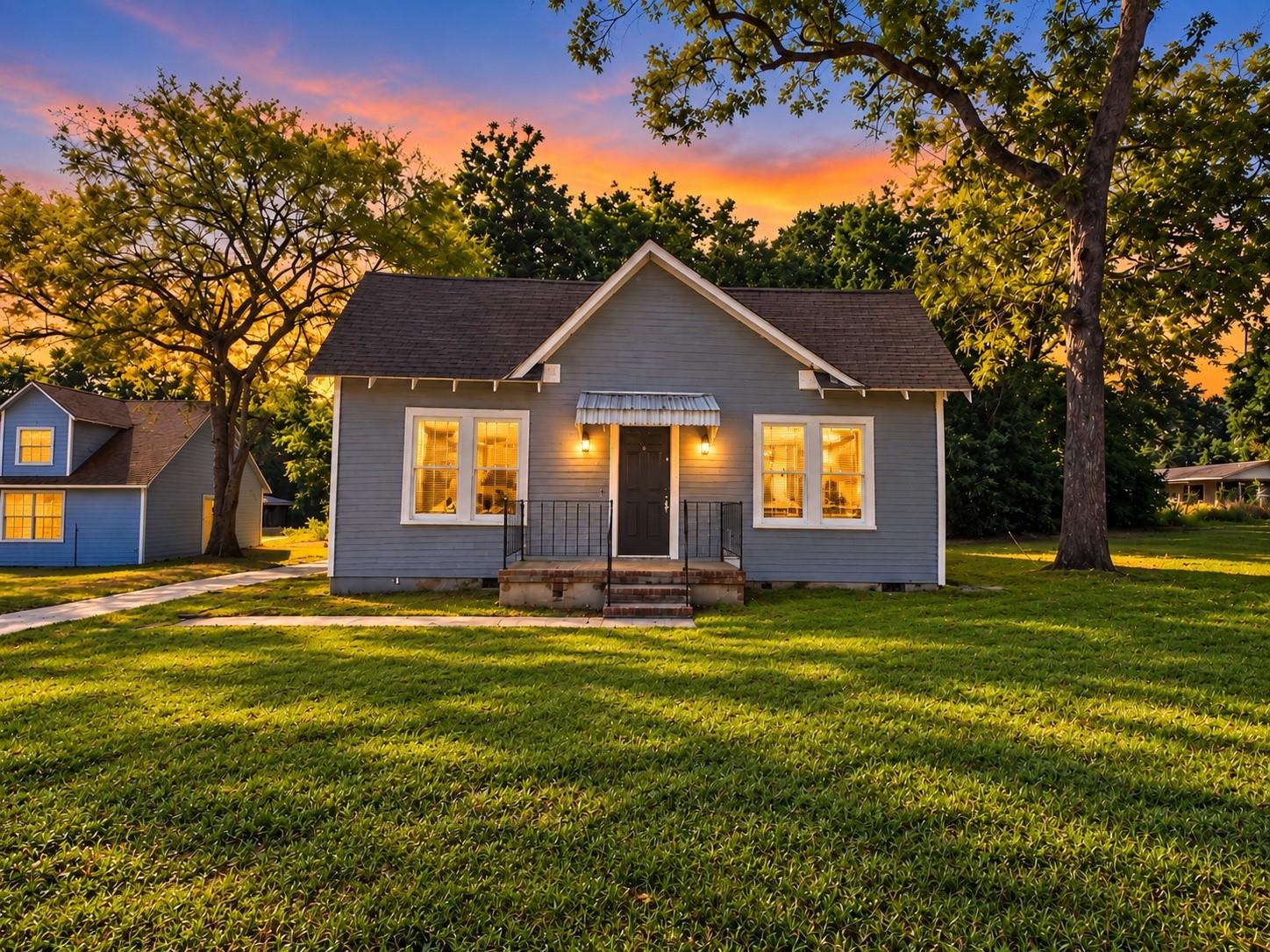 main property photo 3