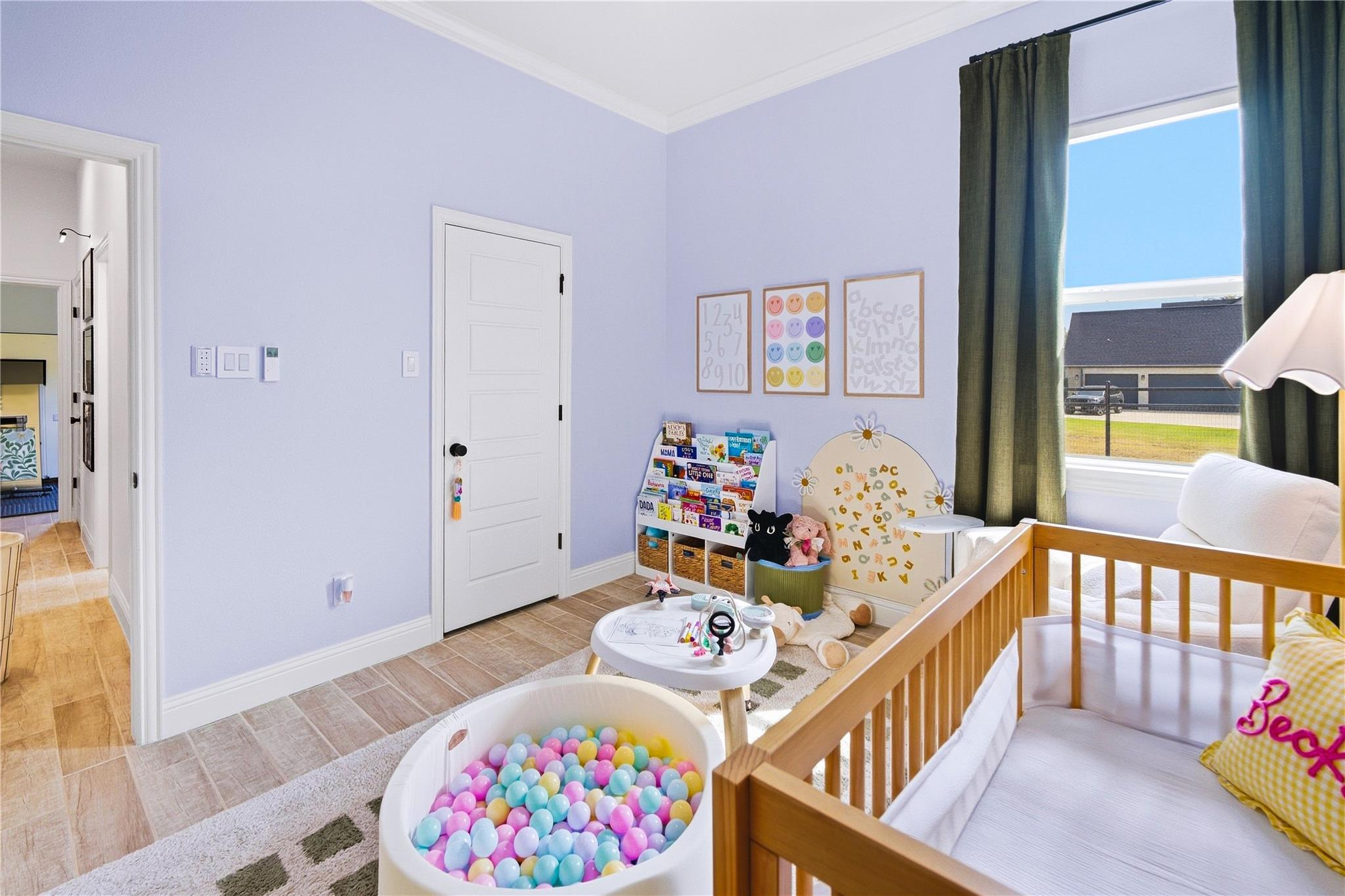 main property photo 25