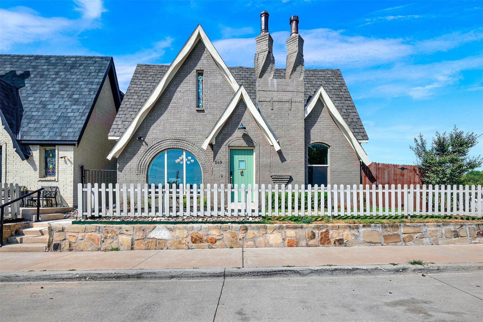 main property photo 1