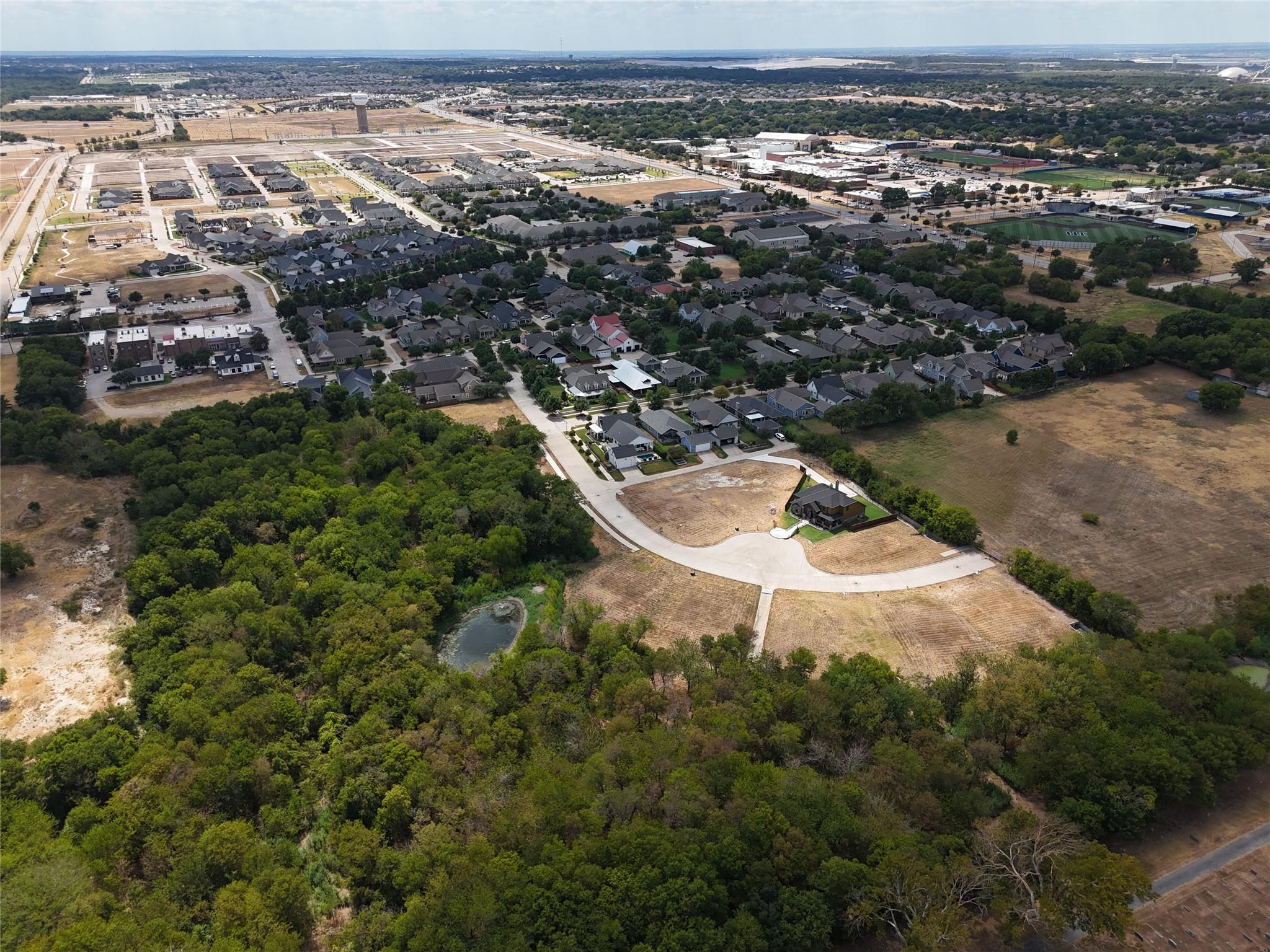 main property photo 3