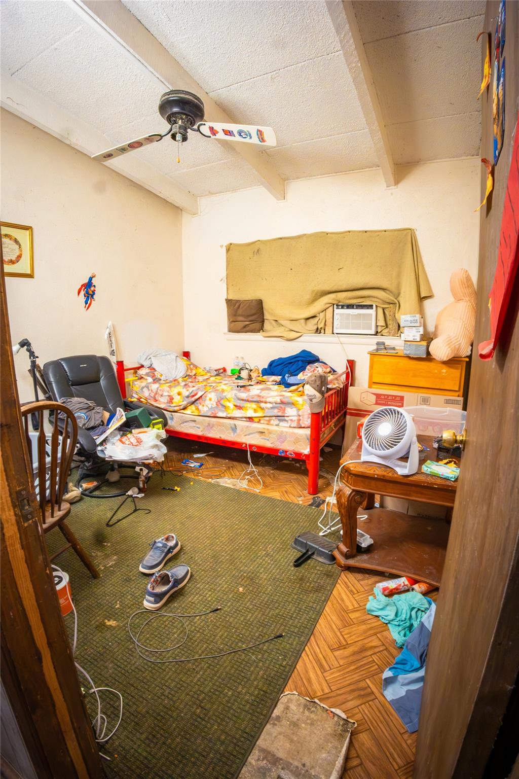 main property photo 11