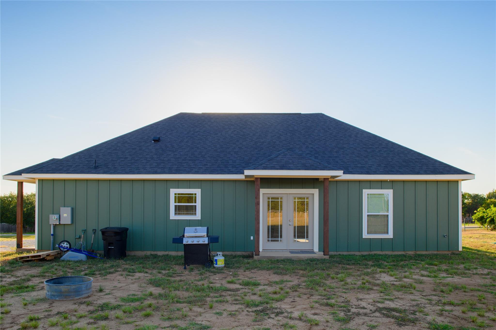 main property photo 22