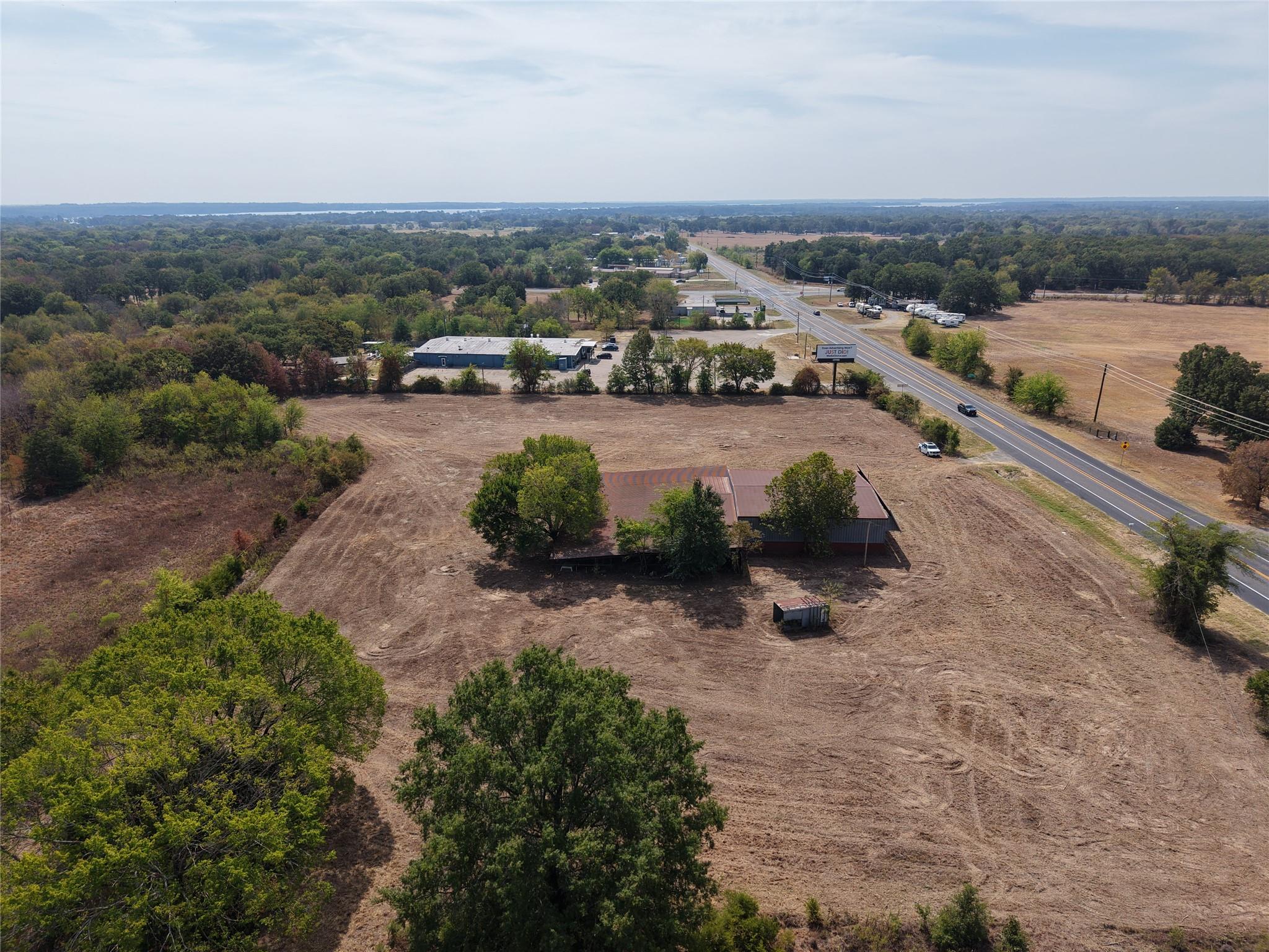 main property photo 18