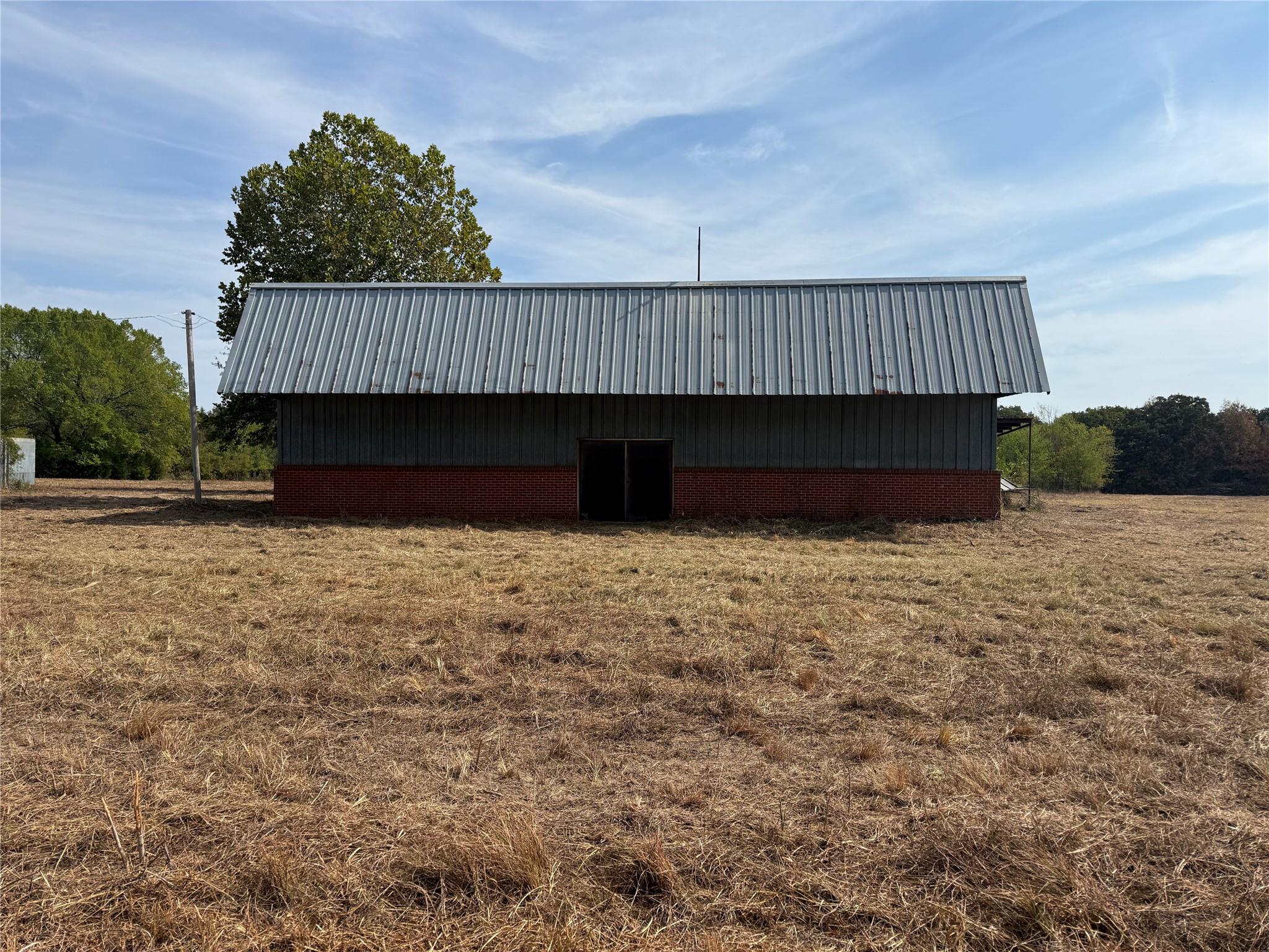 main property photo 21