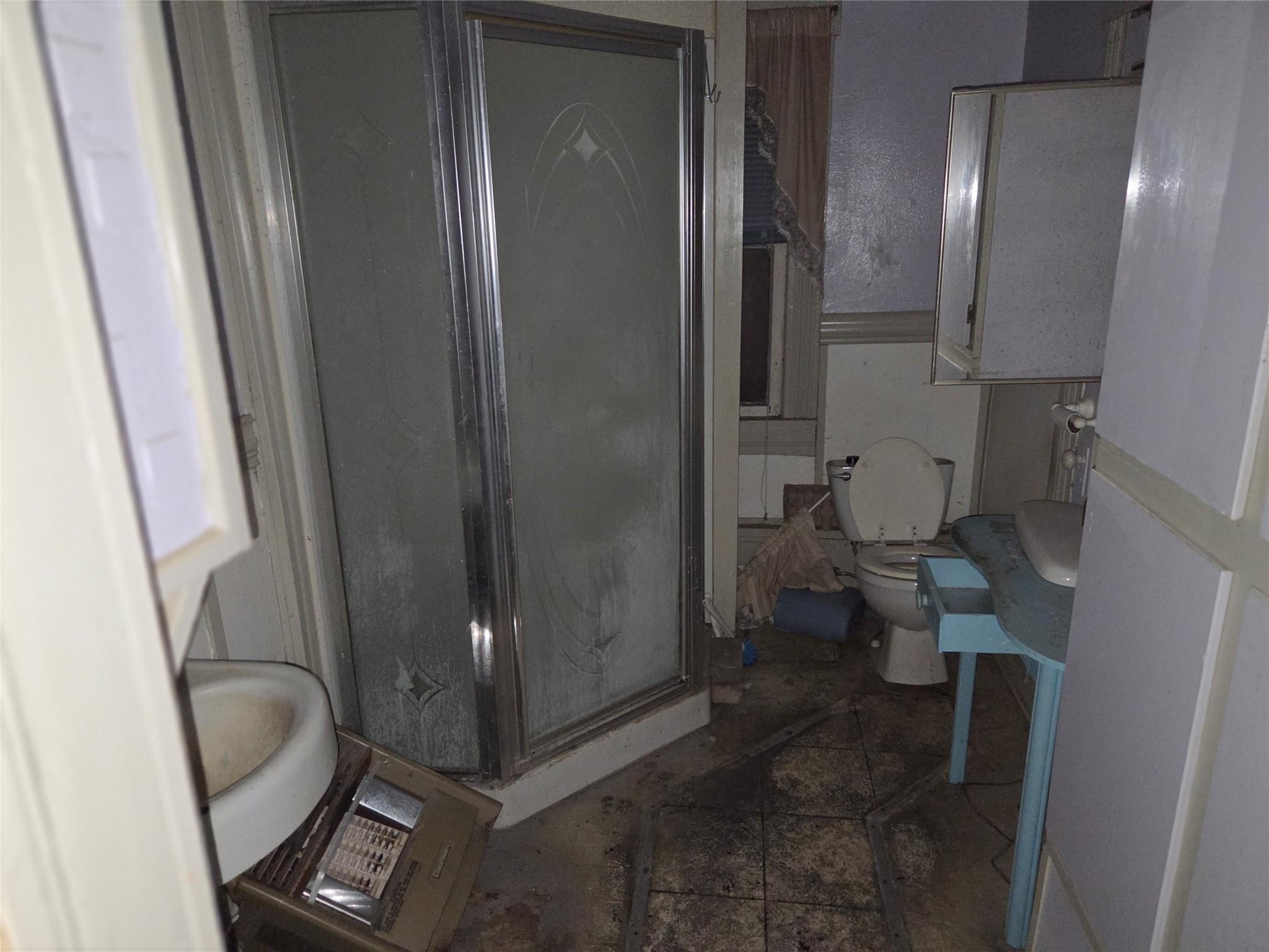 main property photo 10