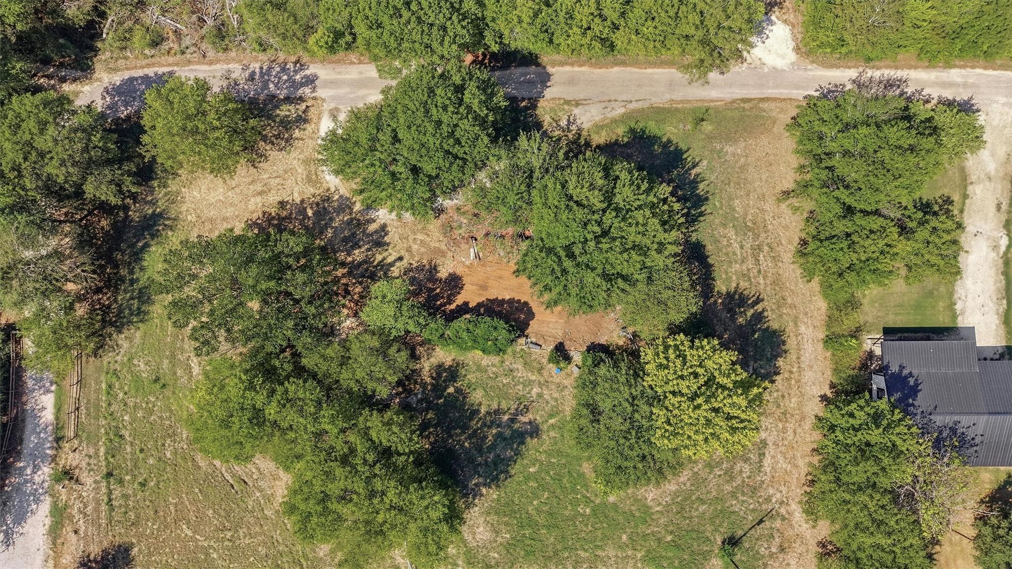 main property photo 21