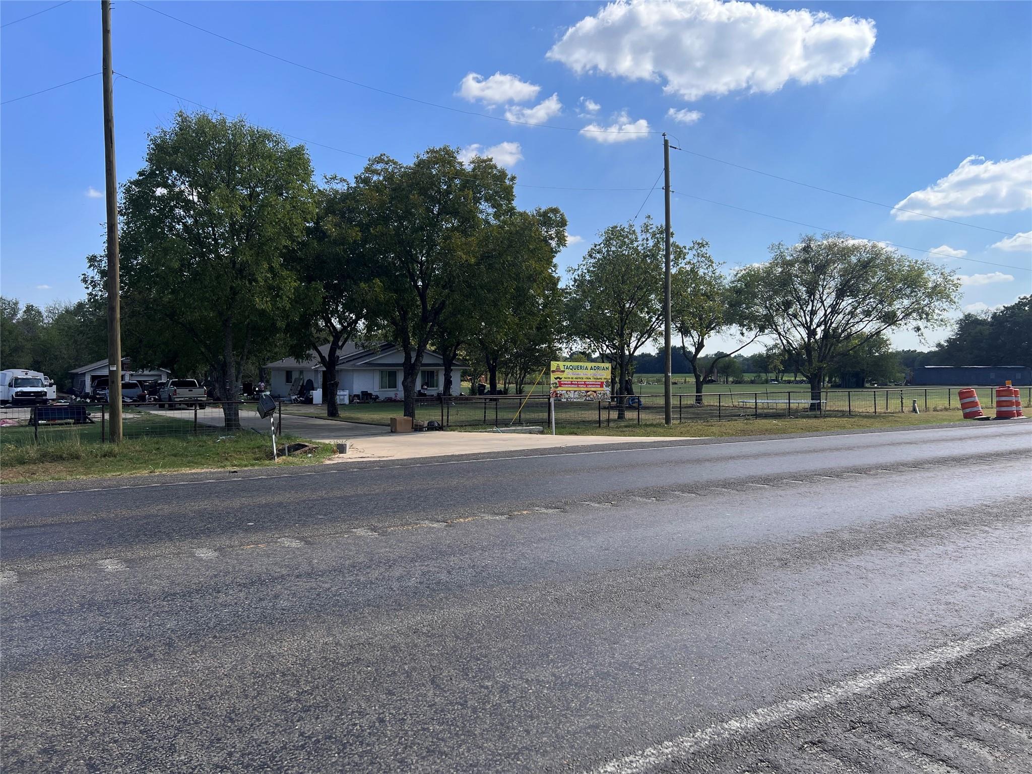 main property photo 17