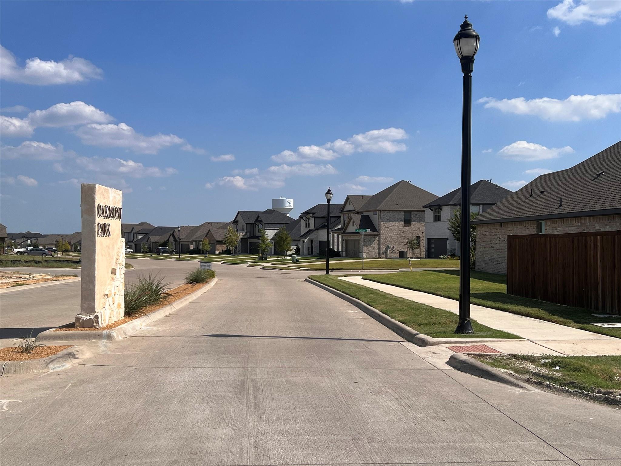 main property photo 25