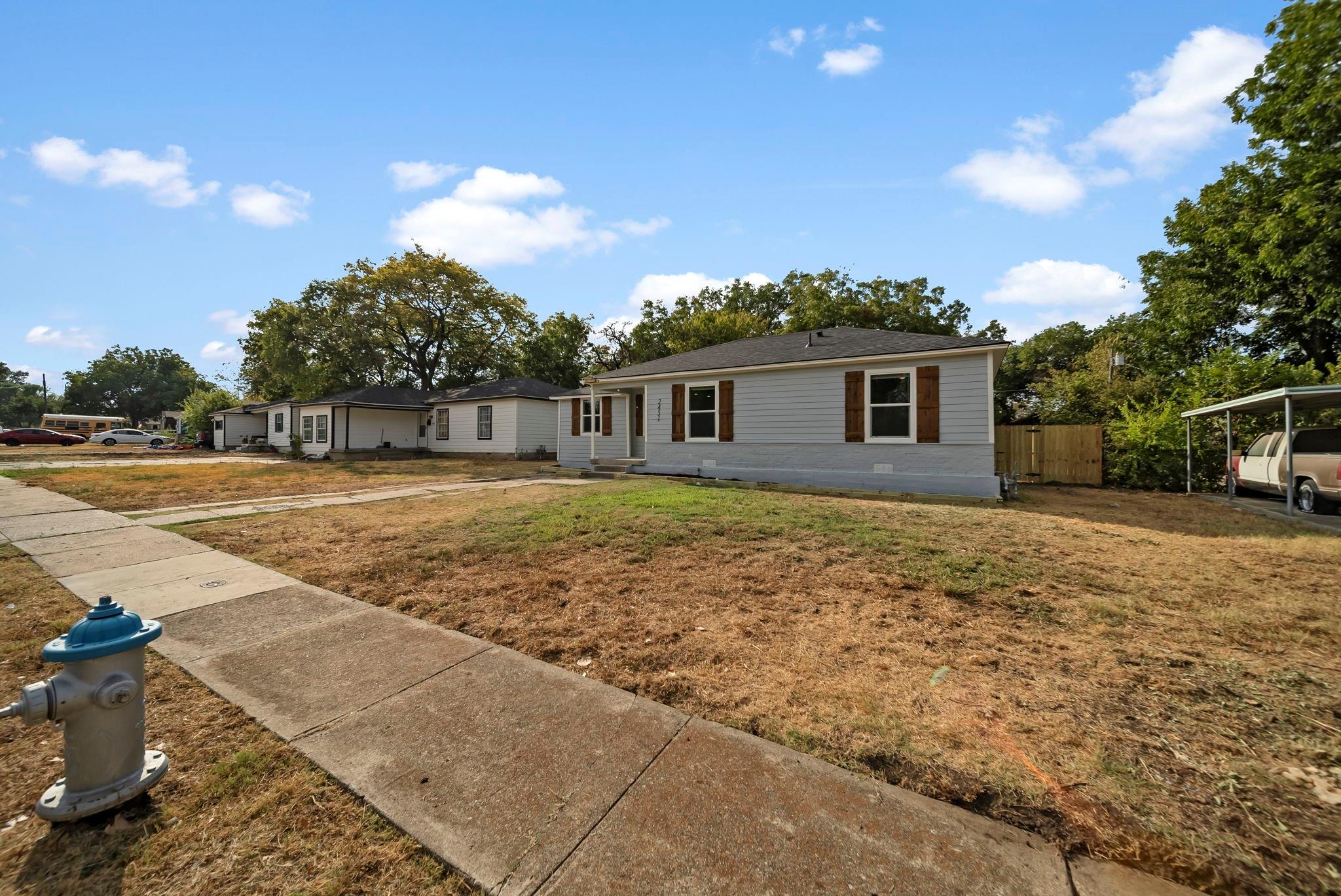 main property photo 27