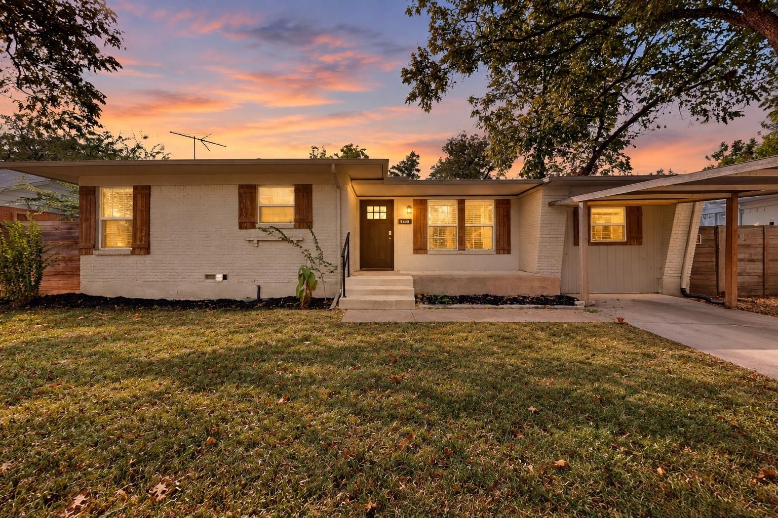 main property photo 0