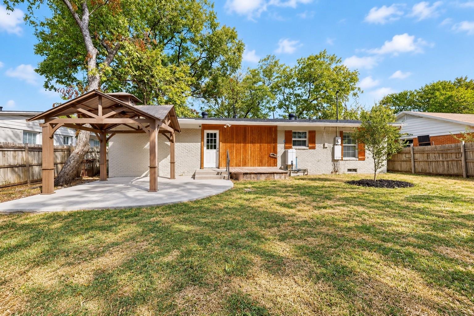 main property photo 21