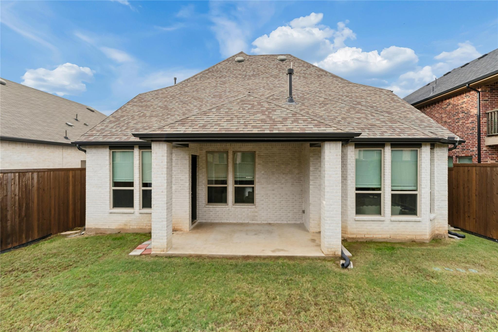 main property photo 36