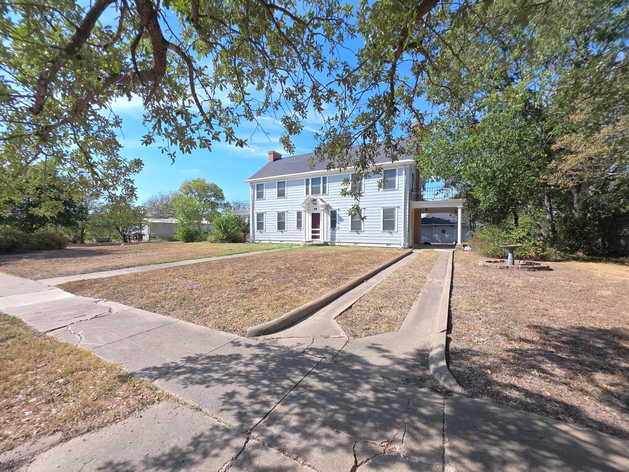 main property photo 1