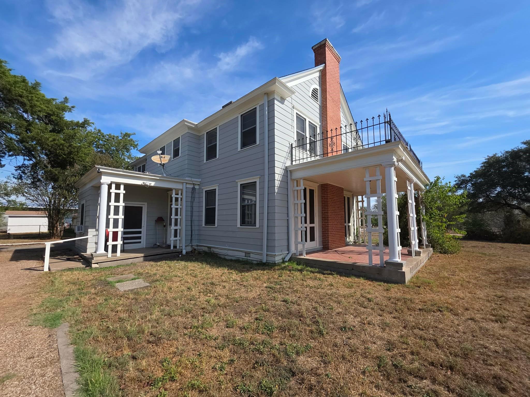 main property photo 36
