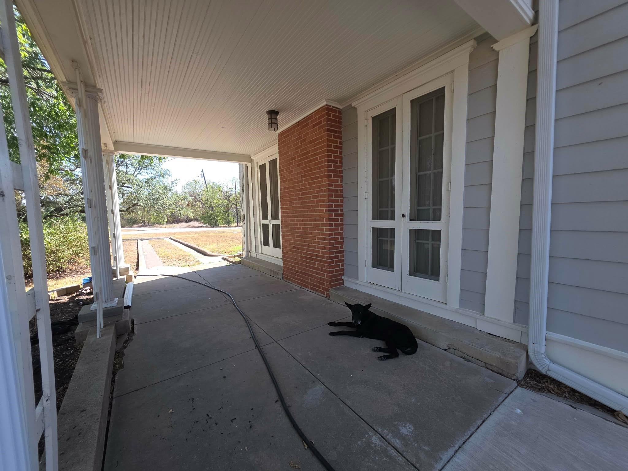 main property photo 37